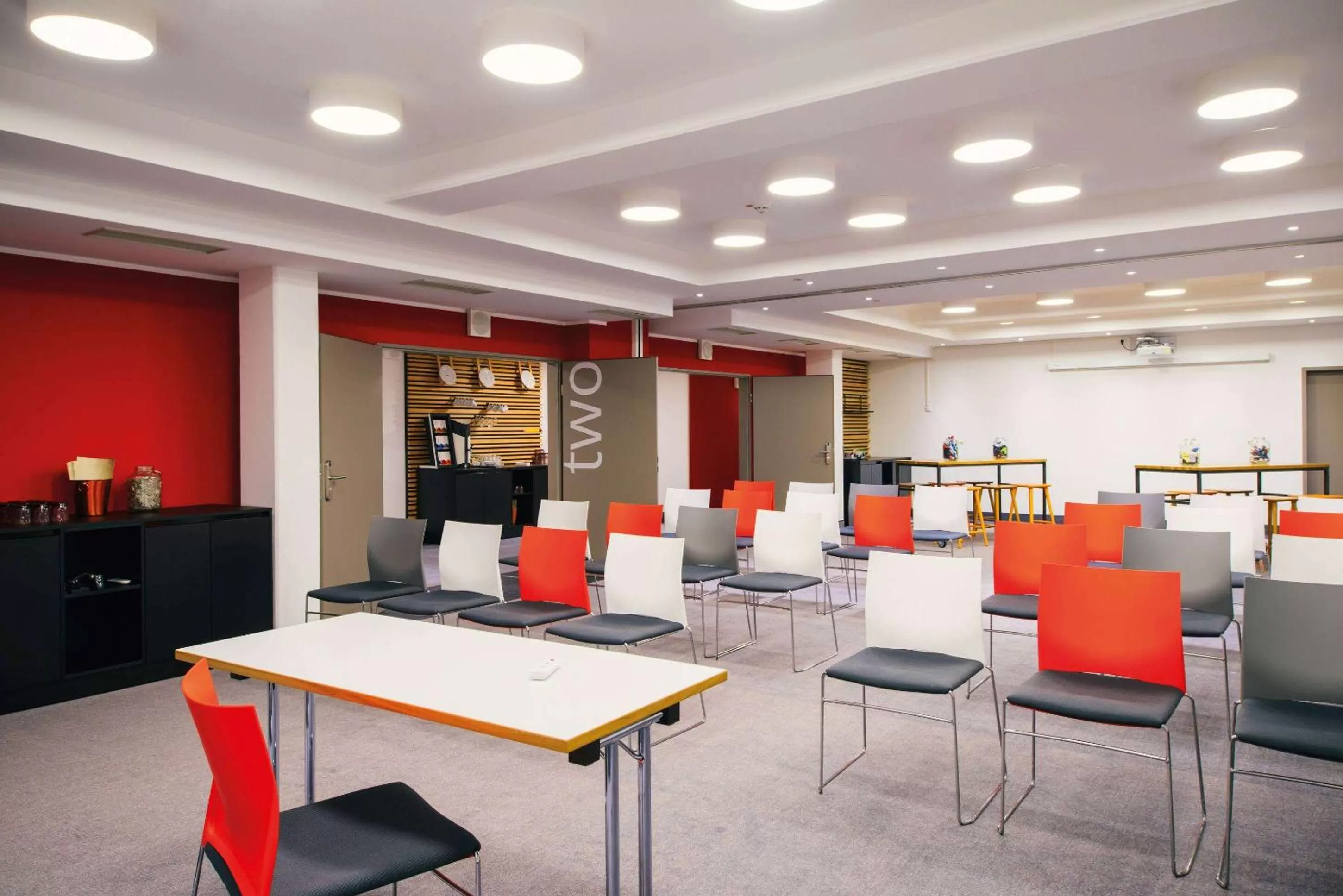 Meeting/conference room in Vienna House Easy by Wyndham Limburg