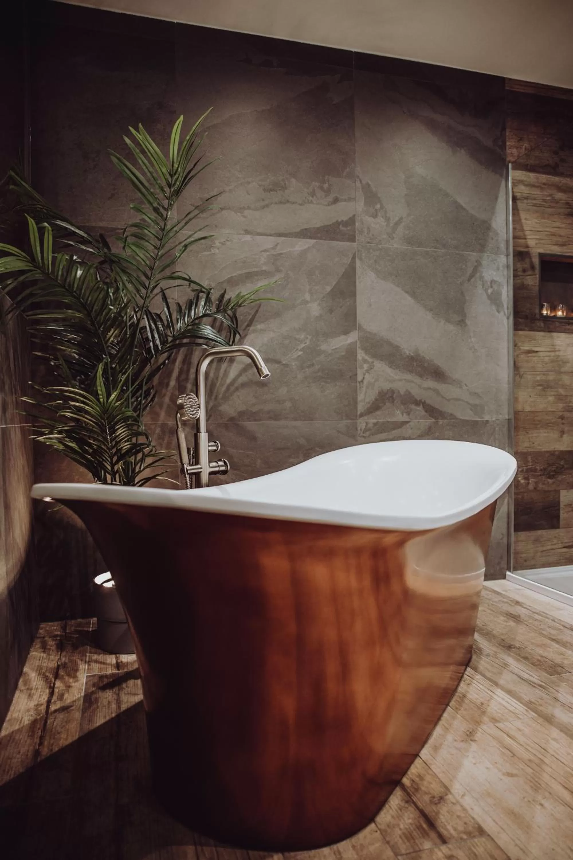 Bath in South Causey Inn