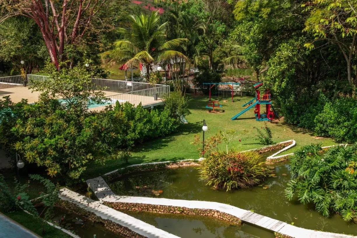 Swimming pool in Hotel 3 Pontões