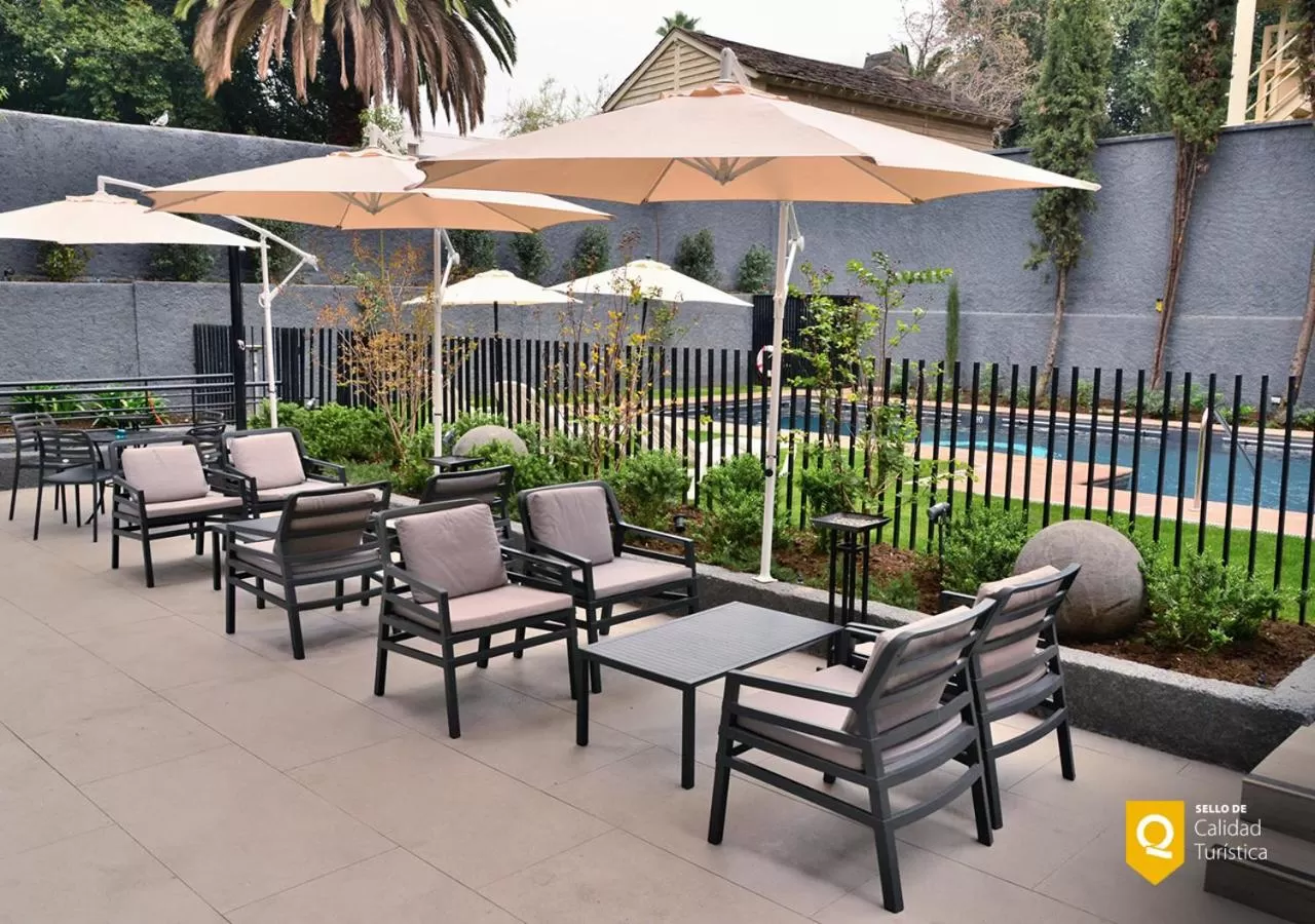 Patio in Panamericana Hotel Providencia