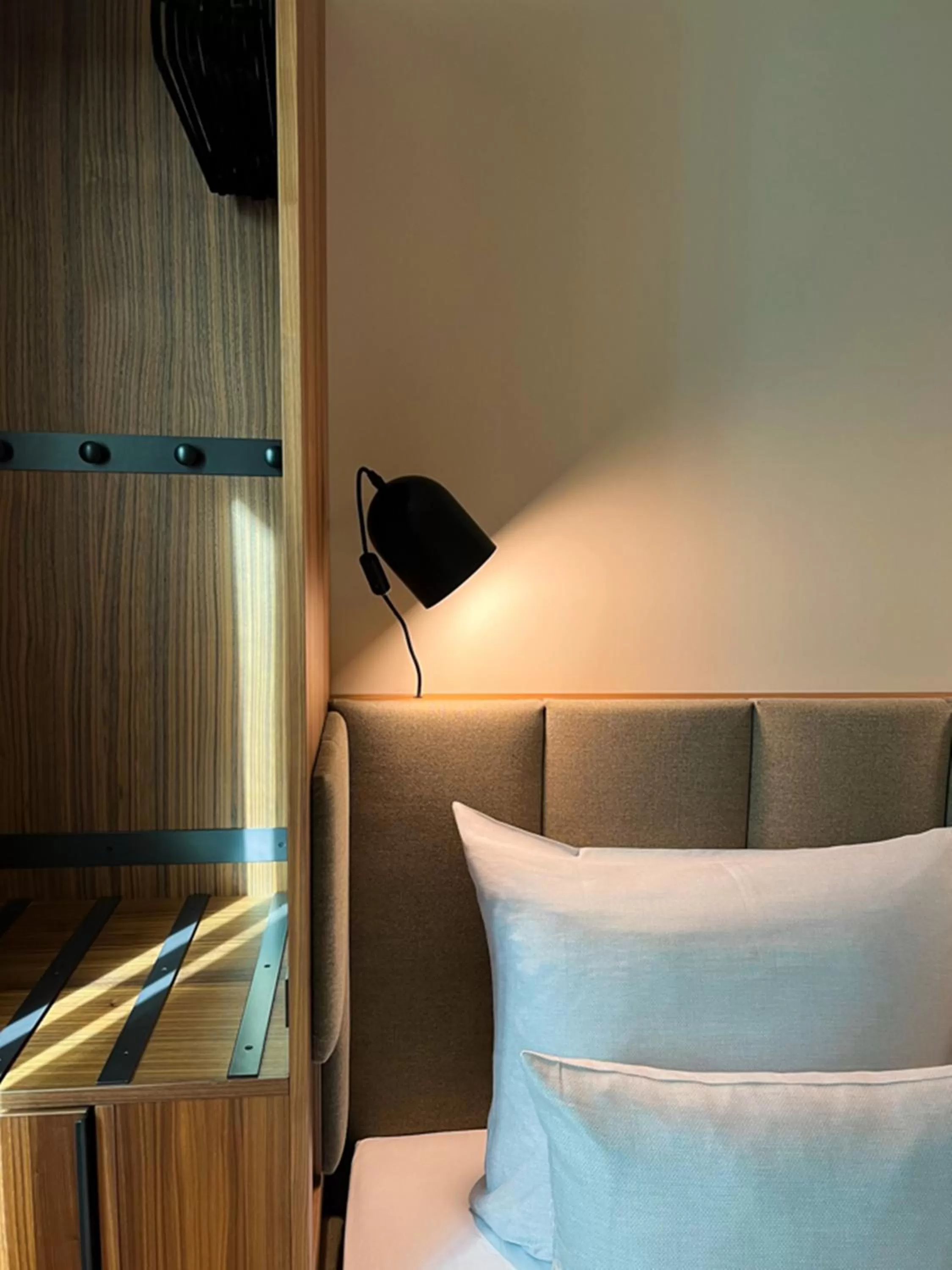 Bed in Cocoon Sendlinger Tor