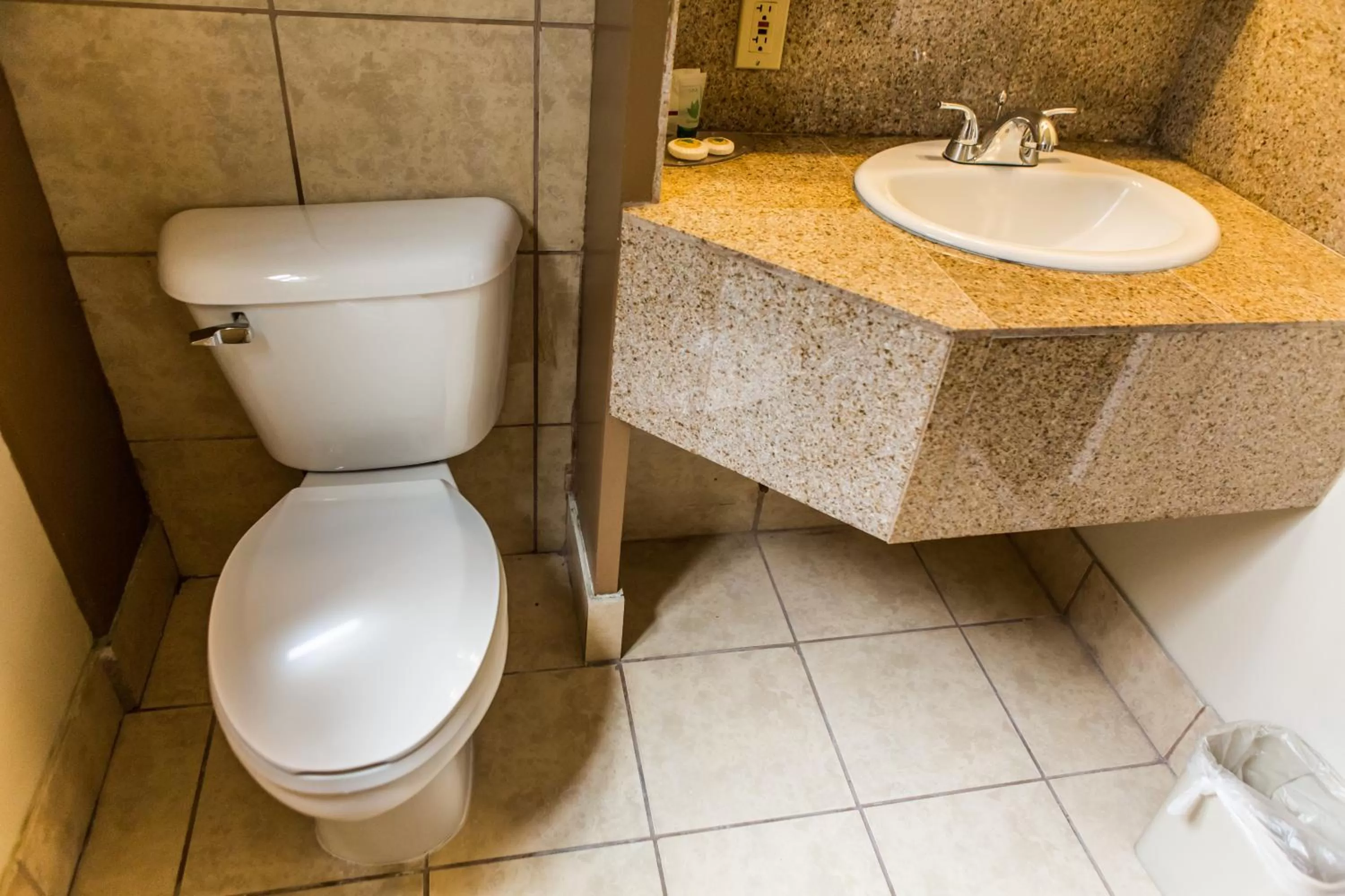 Bathroom in Pelican Inn