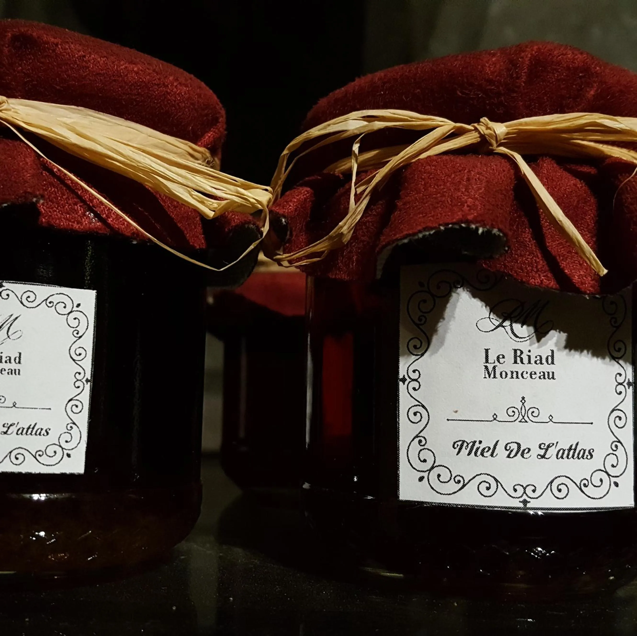 On-site shops in Riad Monceau