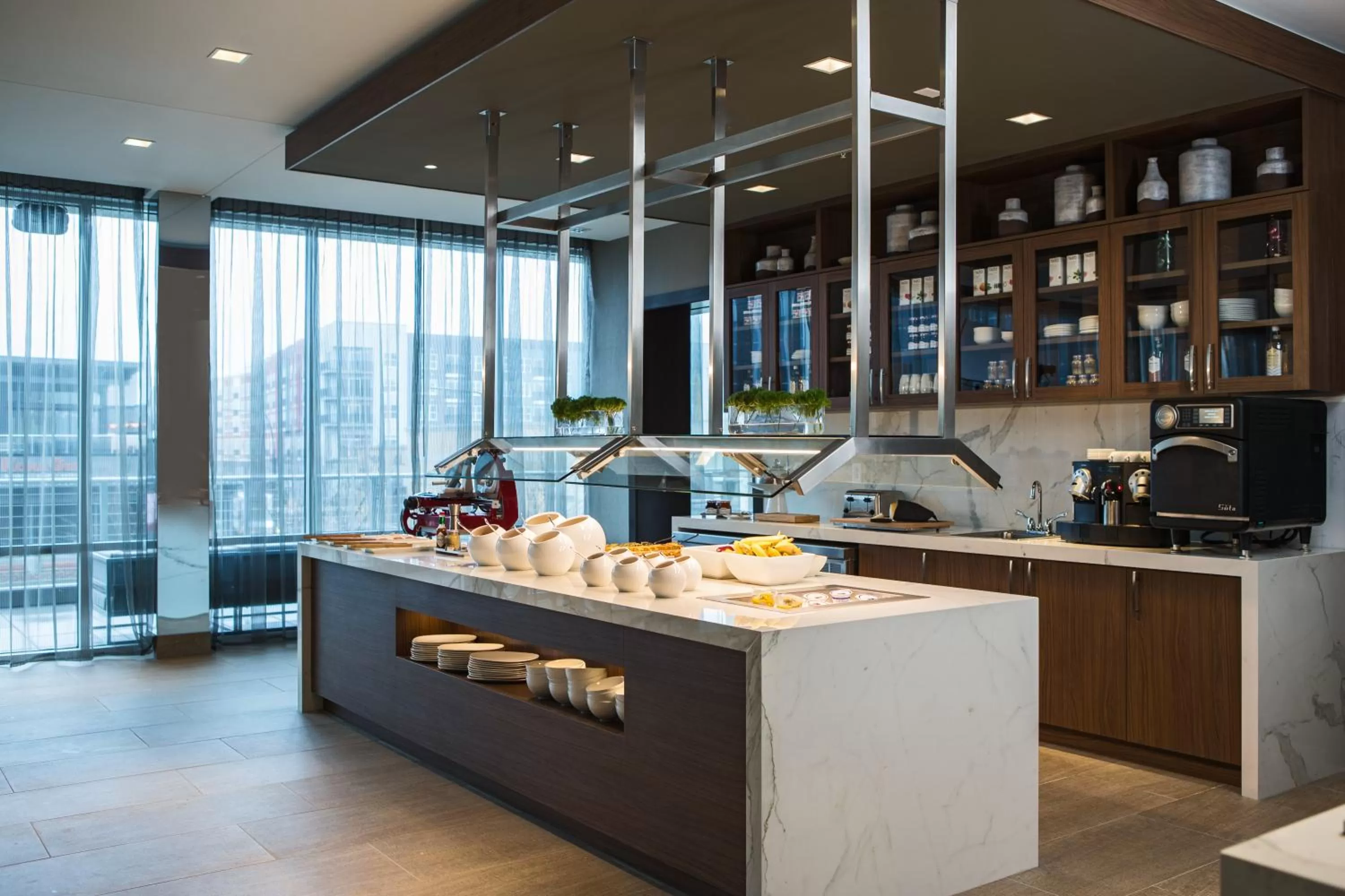 Breakfast in AC Hotel Cincinnati at Liberty Center