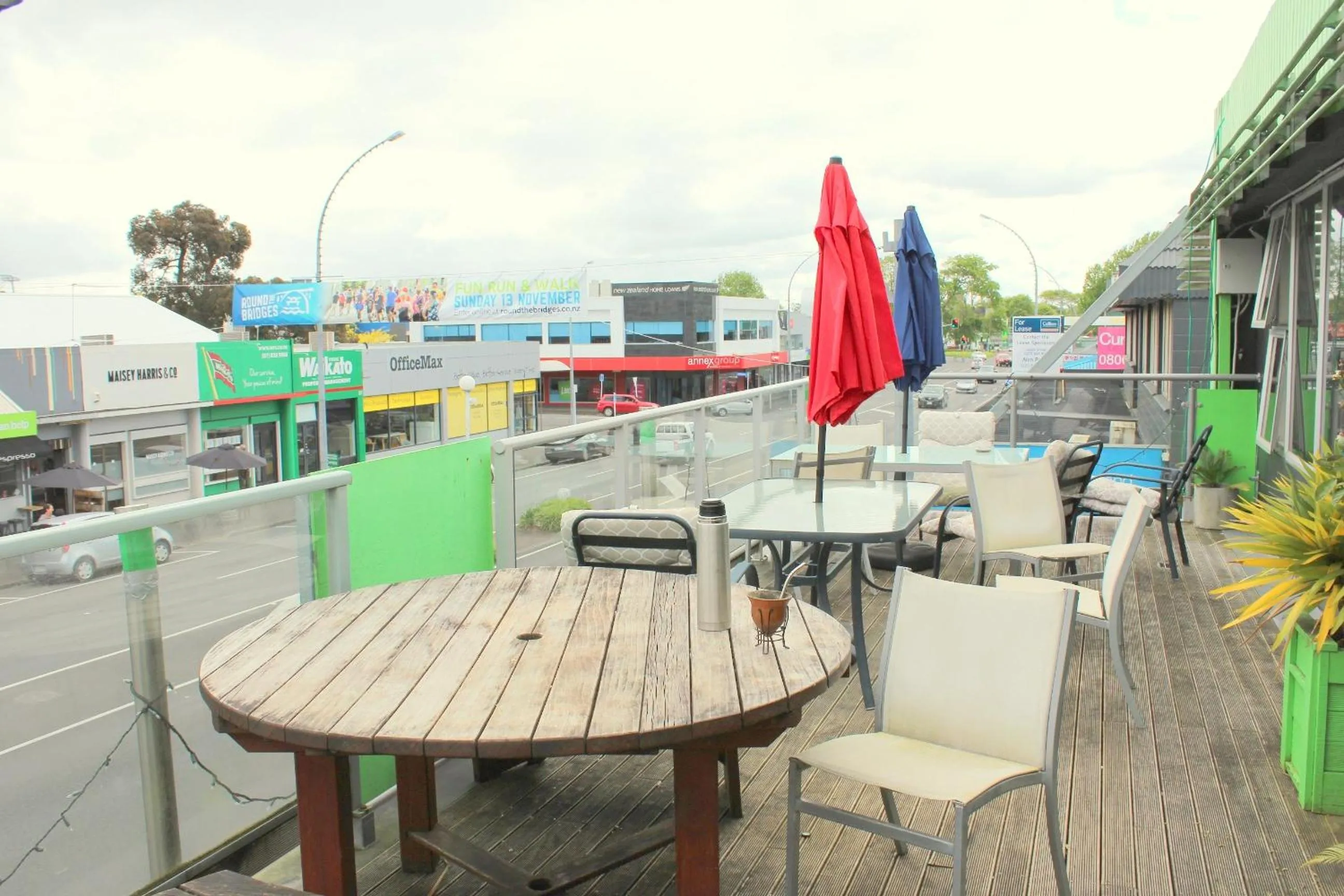 Patio in Backpackers Central Hamilton
