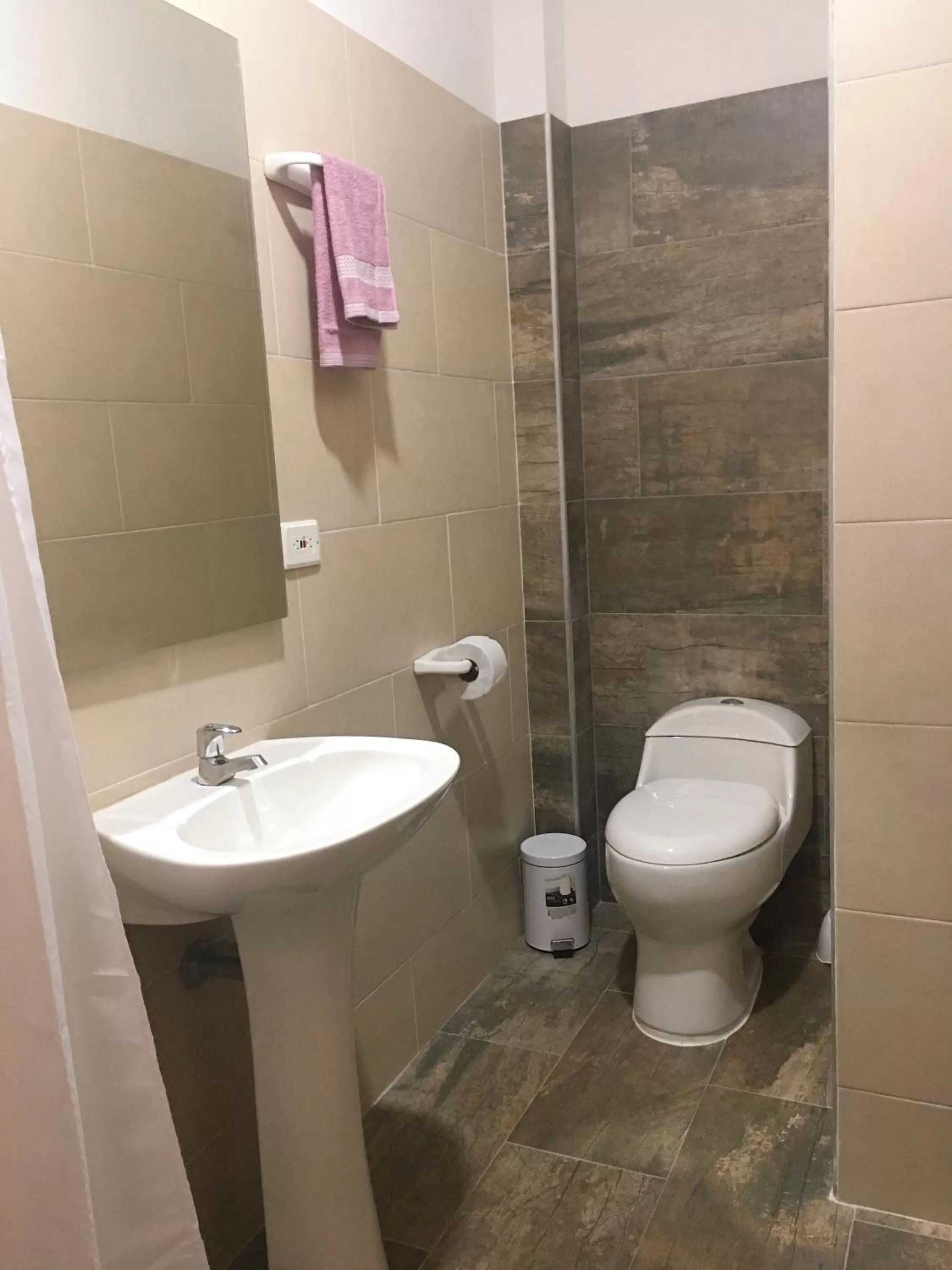 Bathroom in Camali Hotel