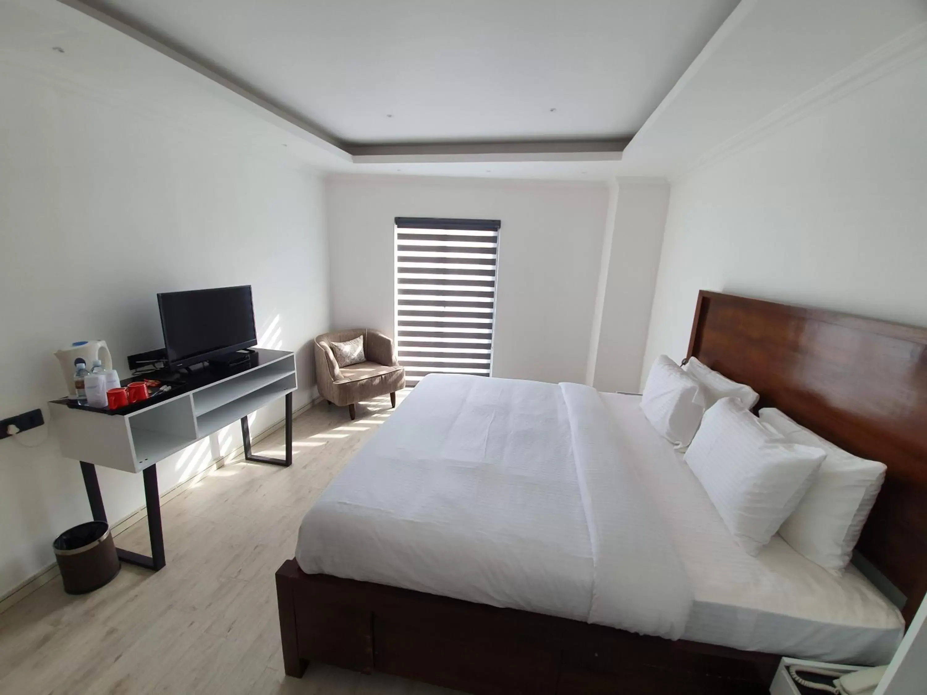 Deluxe Double Room with Balcony and 20% off from F&B in Bed Station 210 Deluxe Double Room with Balcony and 20% off from F&B in Bed Station 210