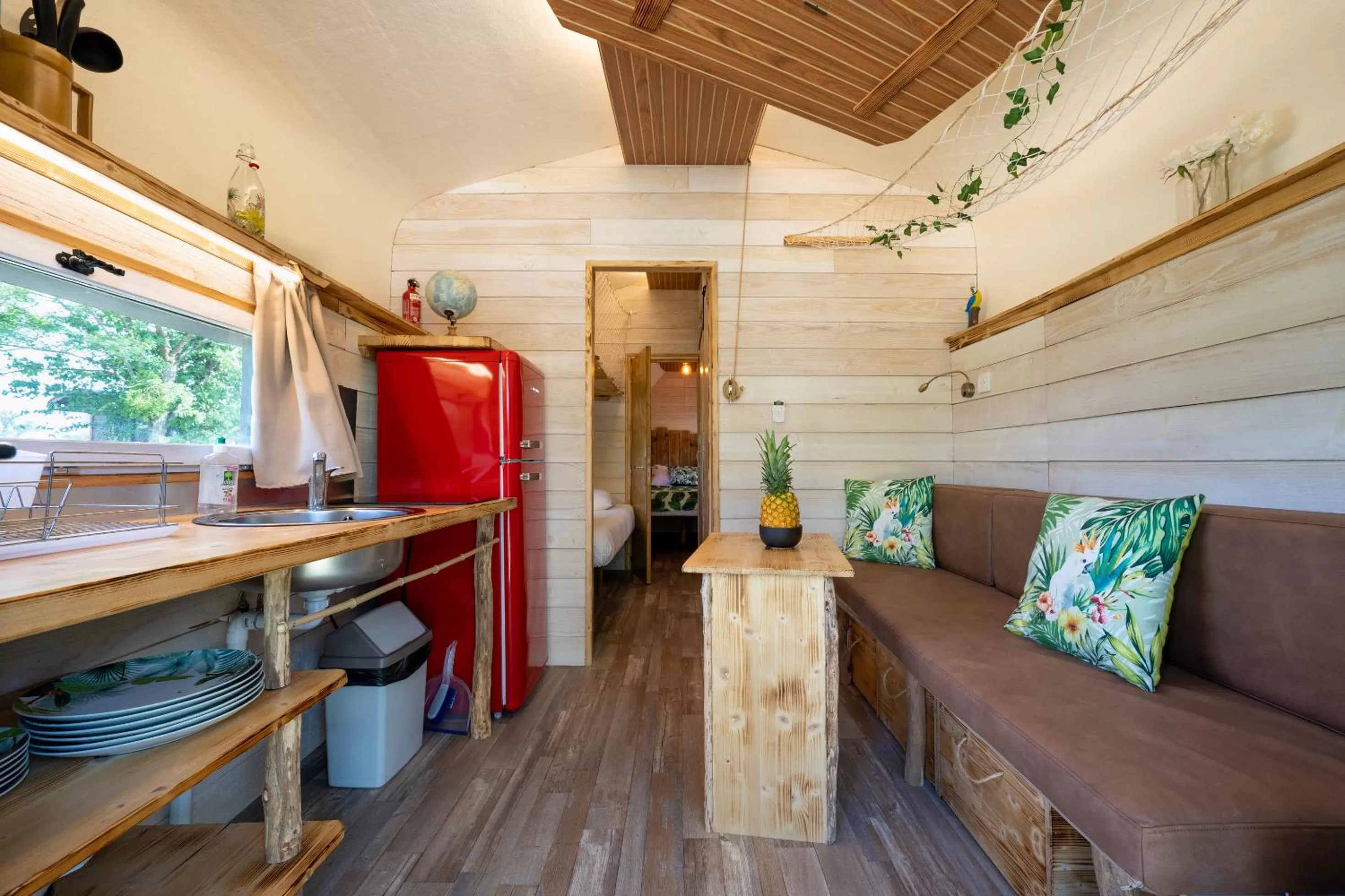 Kitchen or kitchenette in Le Village de la Champagne - Slowmoov