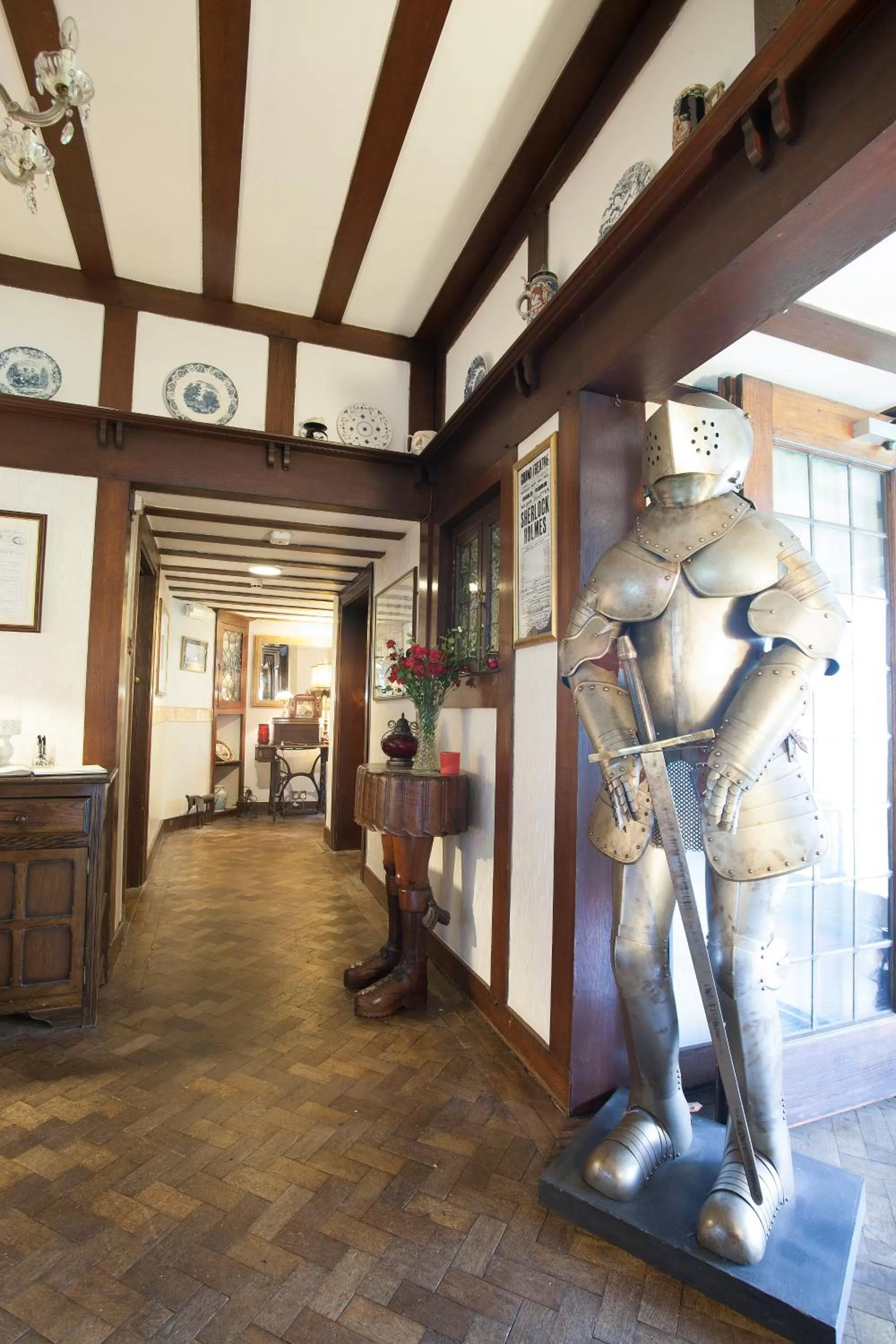 Lobby or reception in Barons Court Hotel