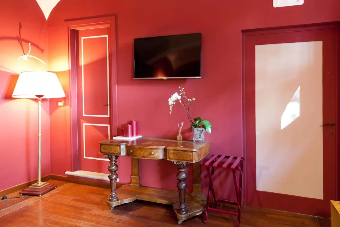 Decorative detail in Relais Montemaggiore