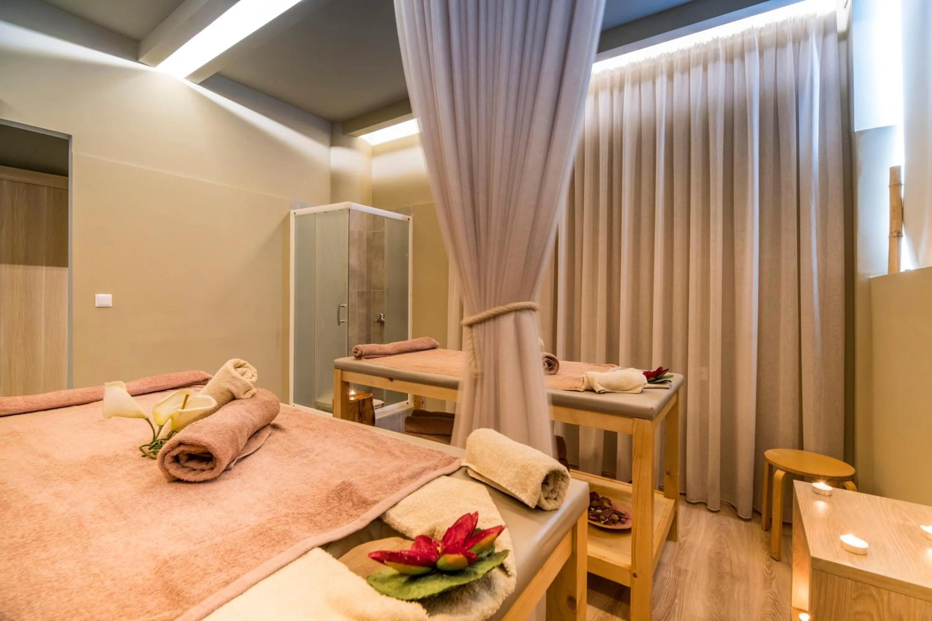 Spa and wellness centre/facilities, Bed in Semiramis Village Hotel