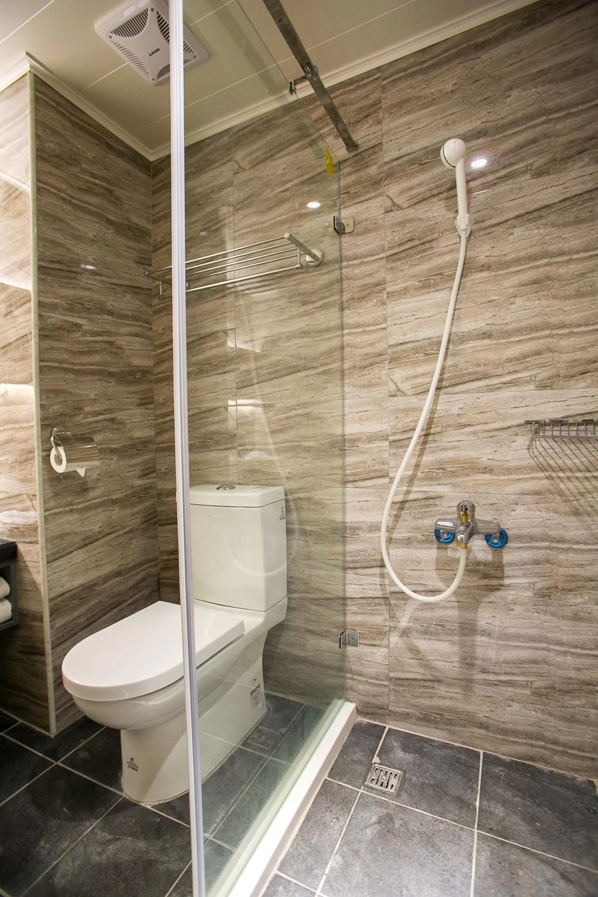 Huang Shin Business Hotel-Shang An