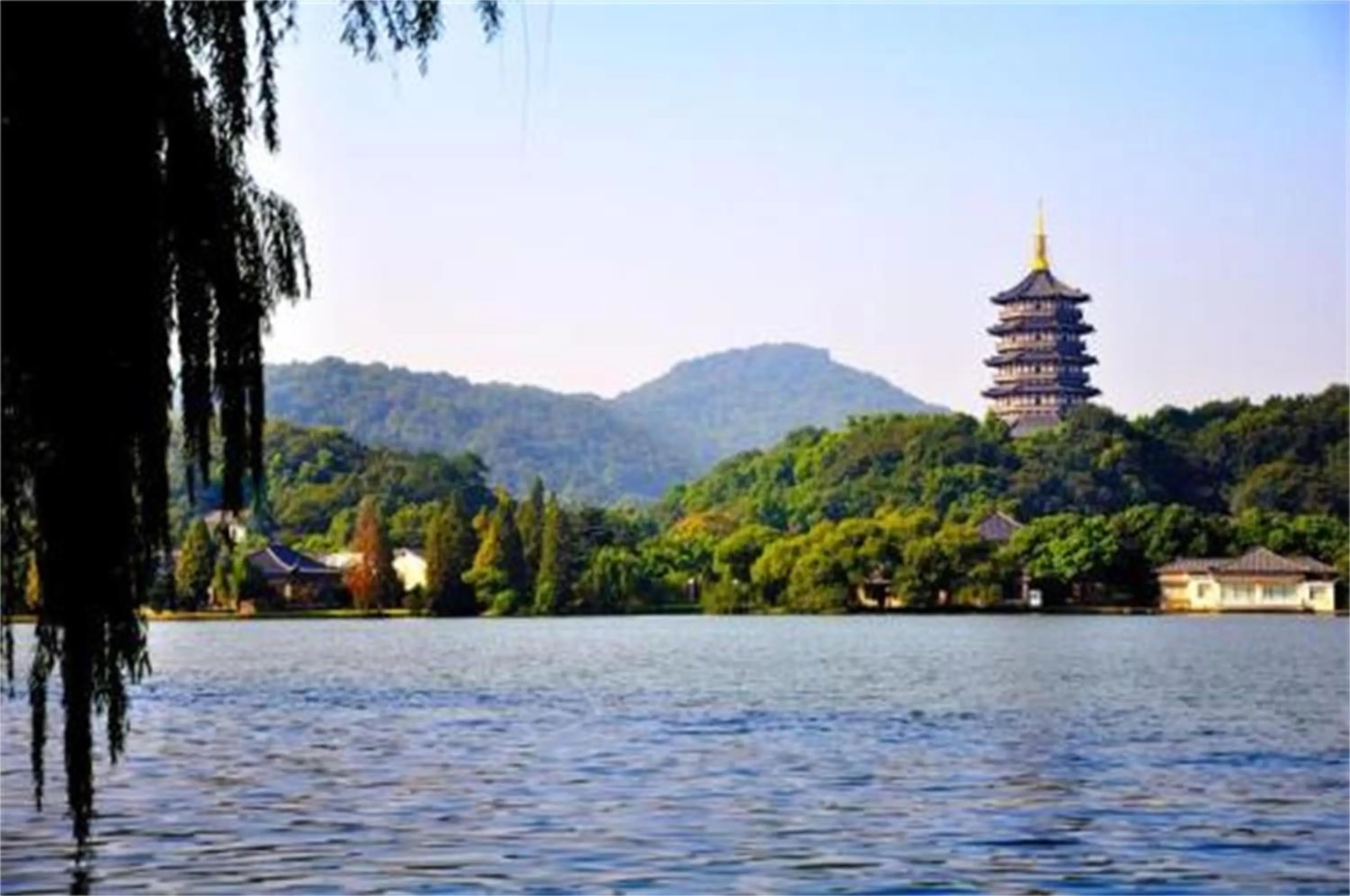 Natural landscape in Yurong West Lake Cottage Resort Hotel Hangzhou