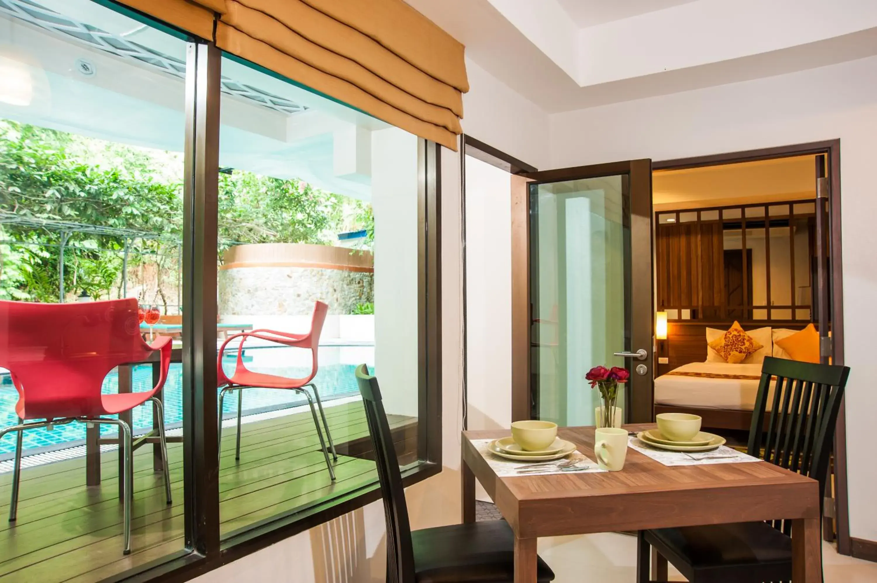 Suite with pool access in Ratana Hill Patong Suite with pool access in Ratana Hill Patong