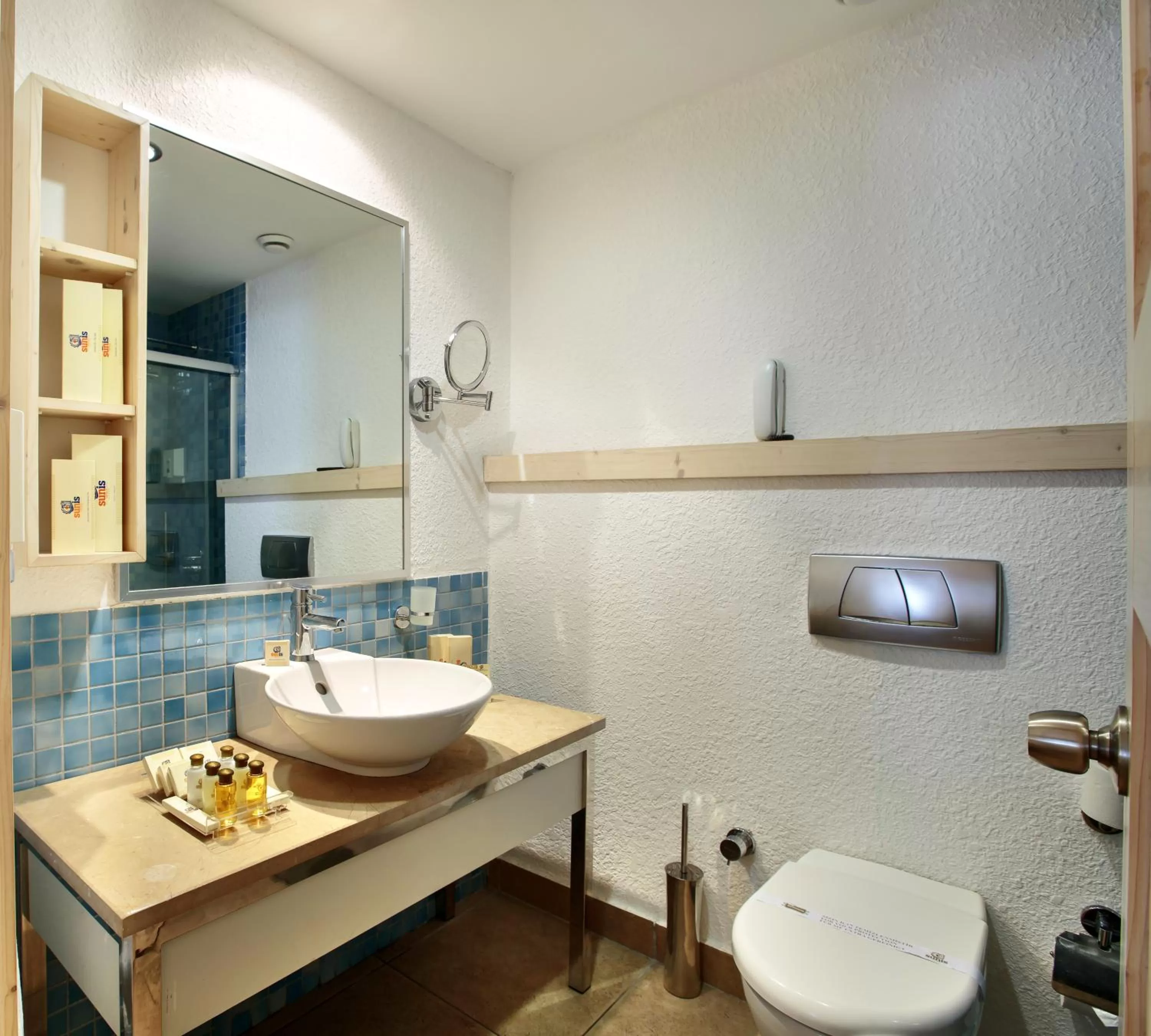 Toilet in Sunis Kumköy Beach Resort Hotel & Spa