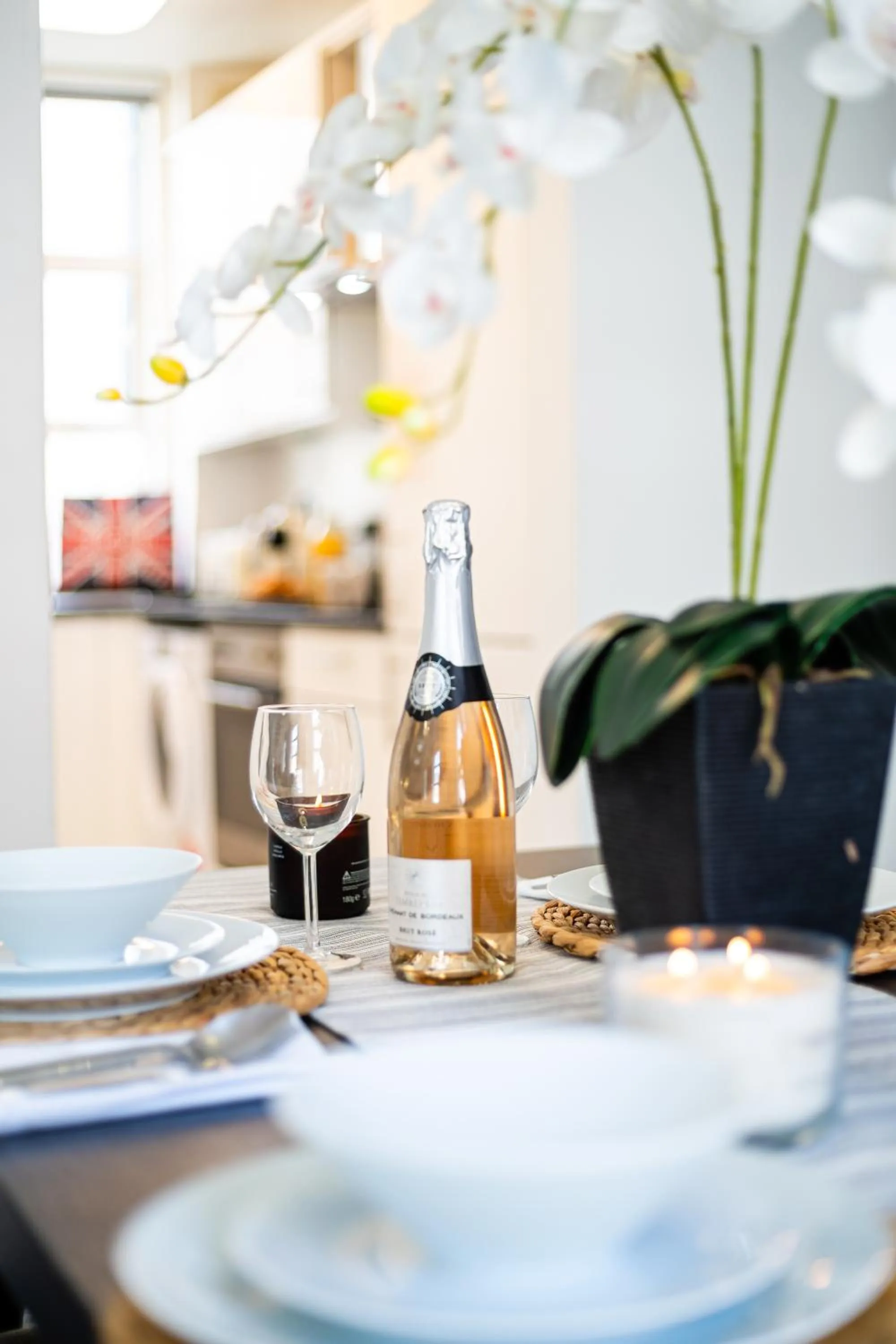 Dining area in Bond Street Serviced Apartment