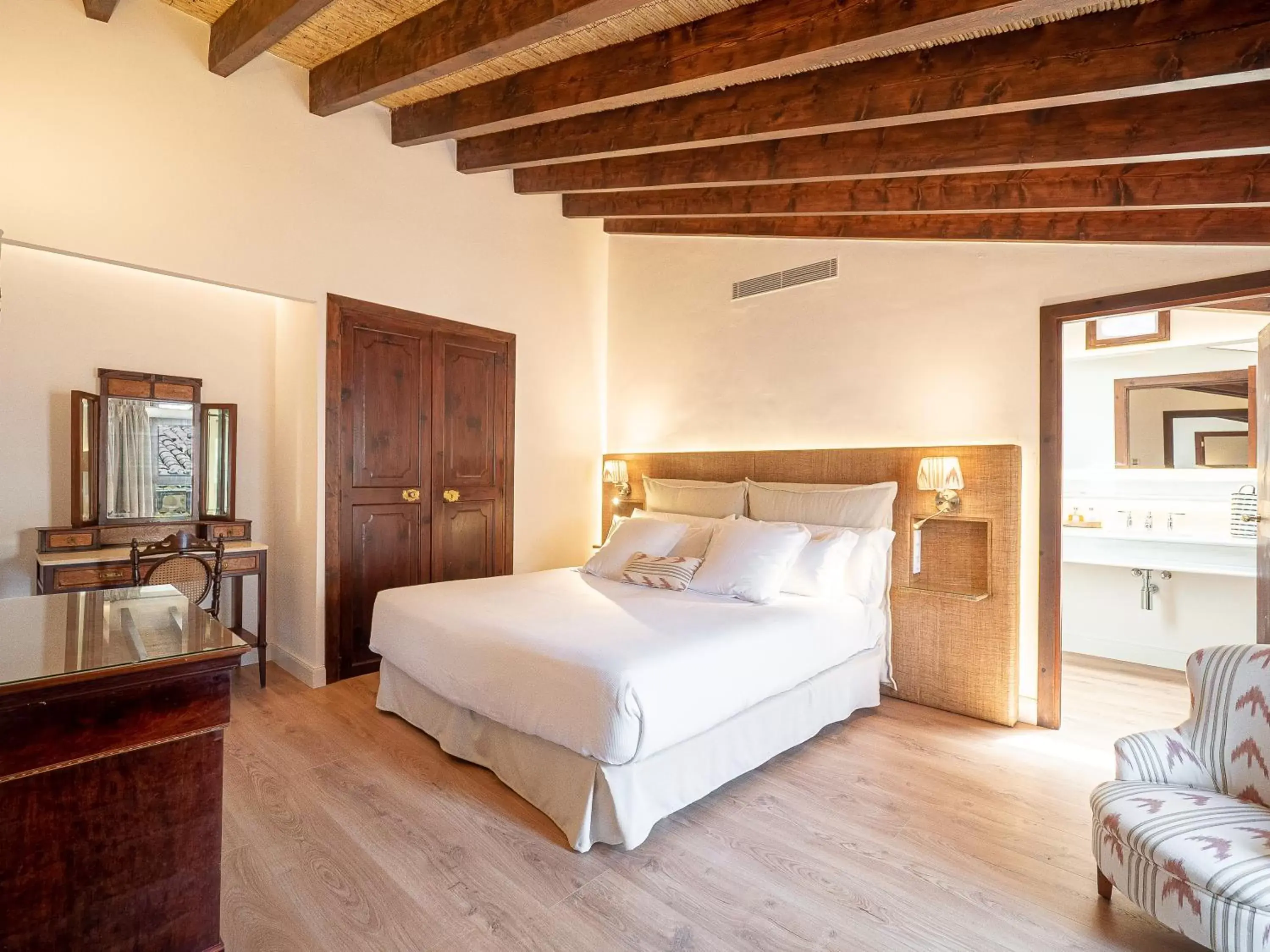 Two-Bedroom Apartment in Ca'n Puig de Sòller Two-Bedroom Apartment in Ca'n Puig de Sòller