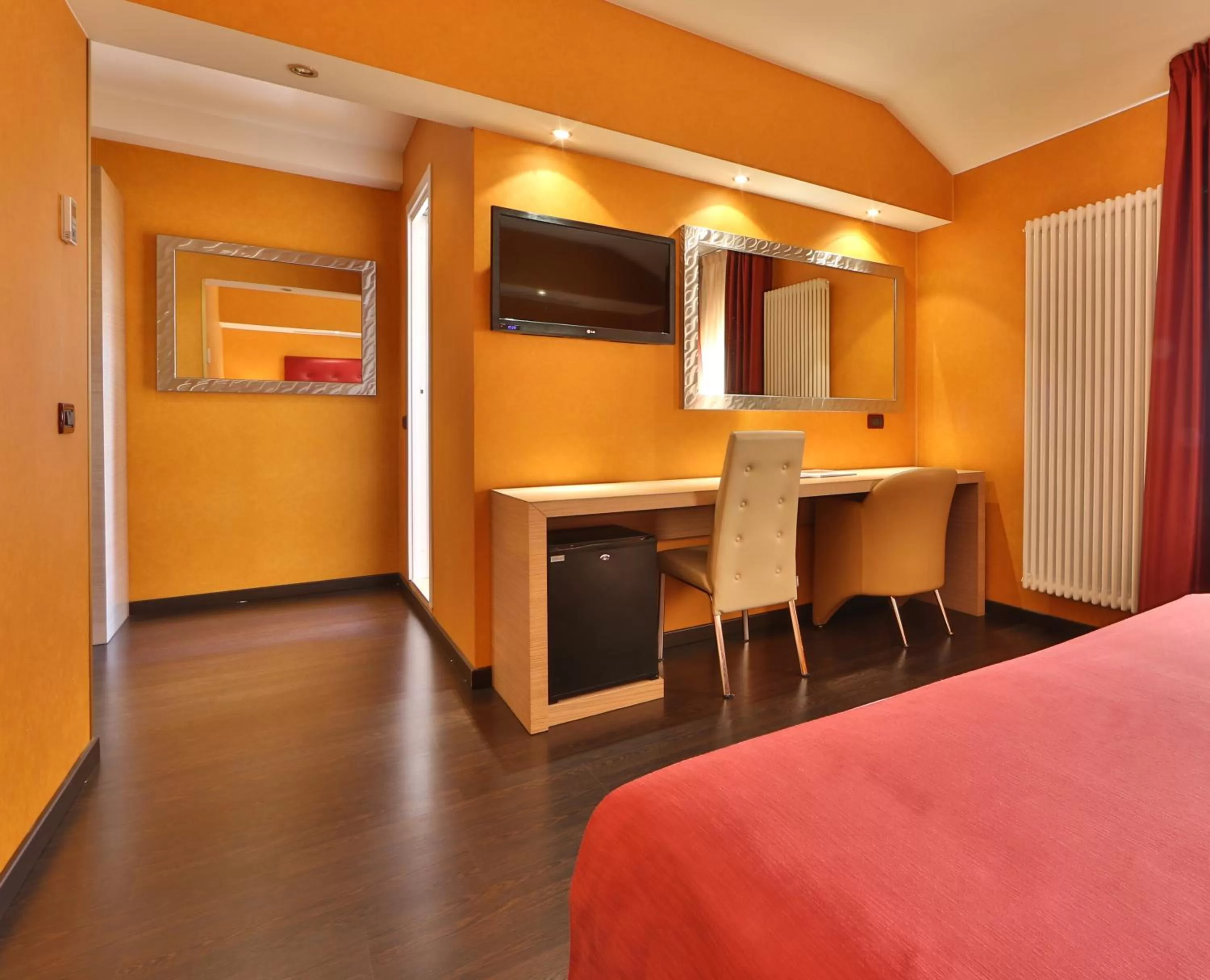 Decorative detail, Bed in Best Western Hotel Piemontese