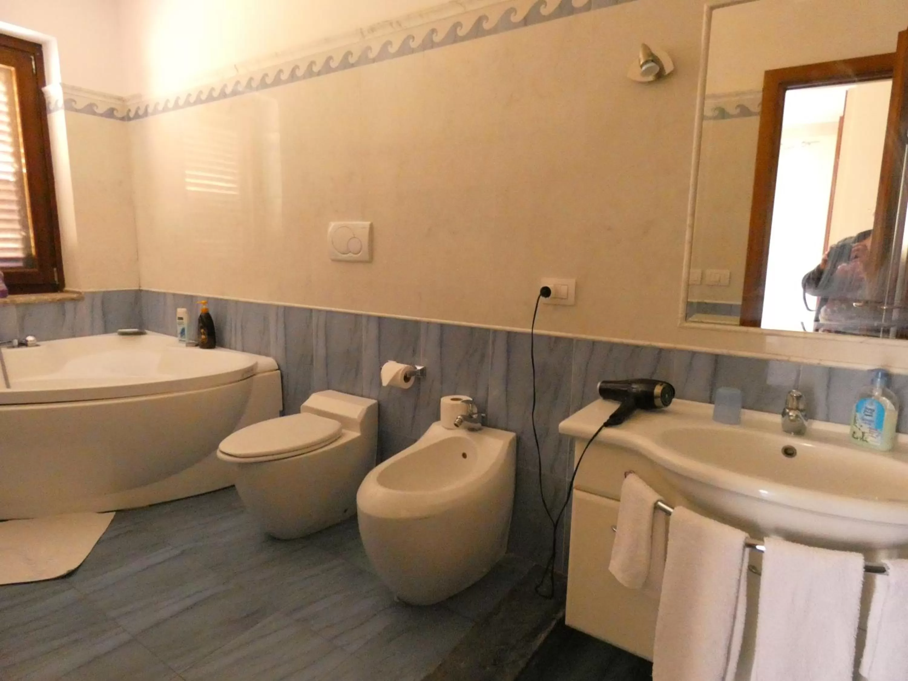 Bathroom in Villa Magnolia B&B