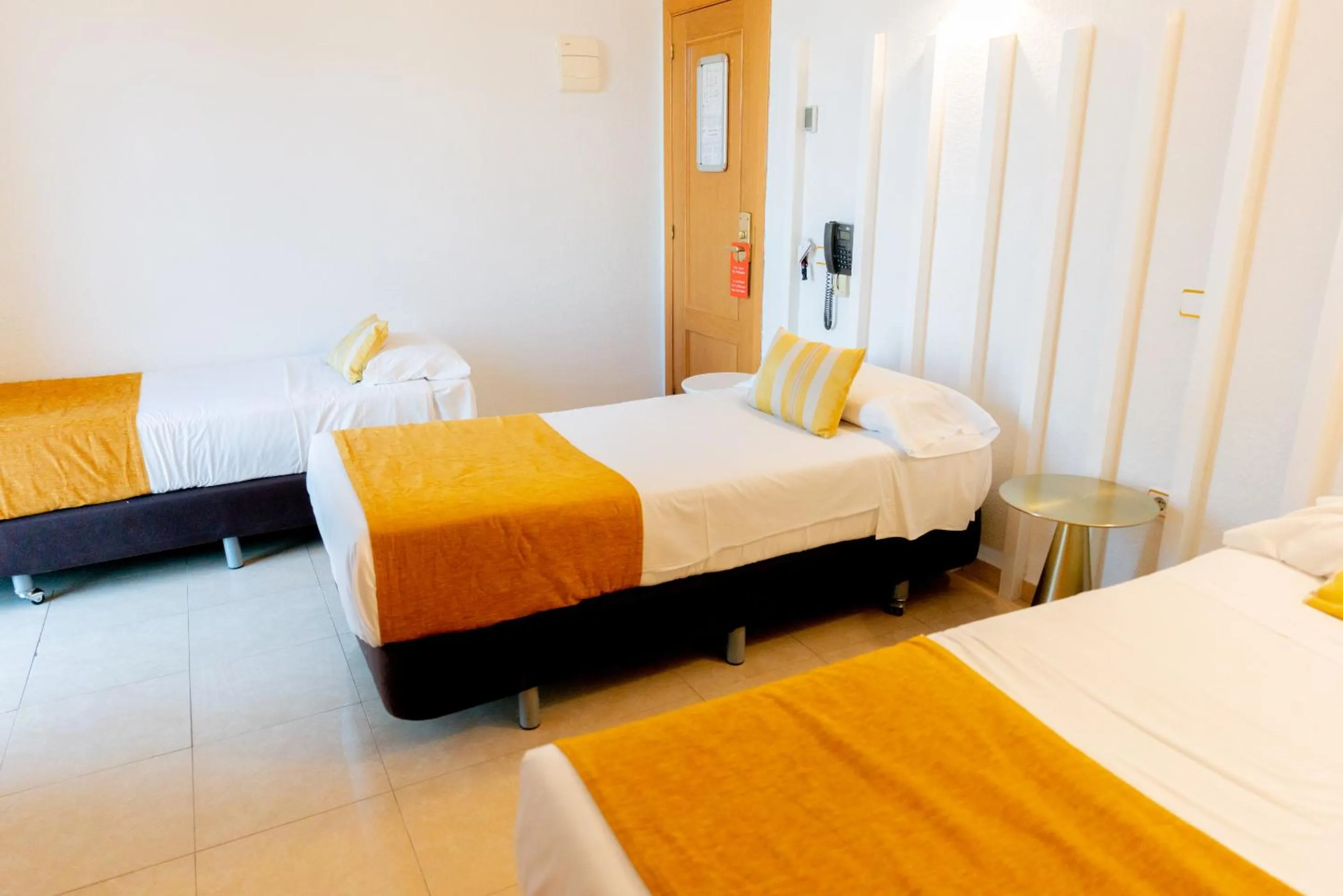 Bedroom, Bed in Hostal Josefina-Gran Vía