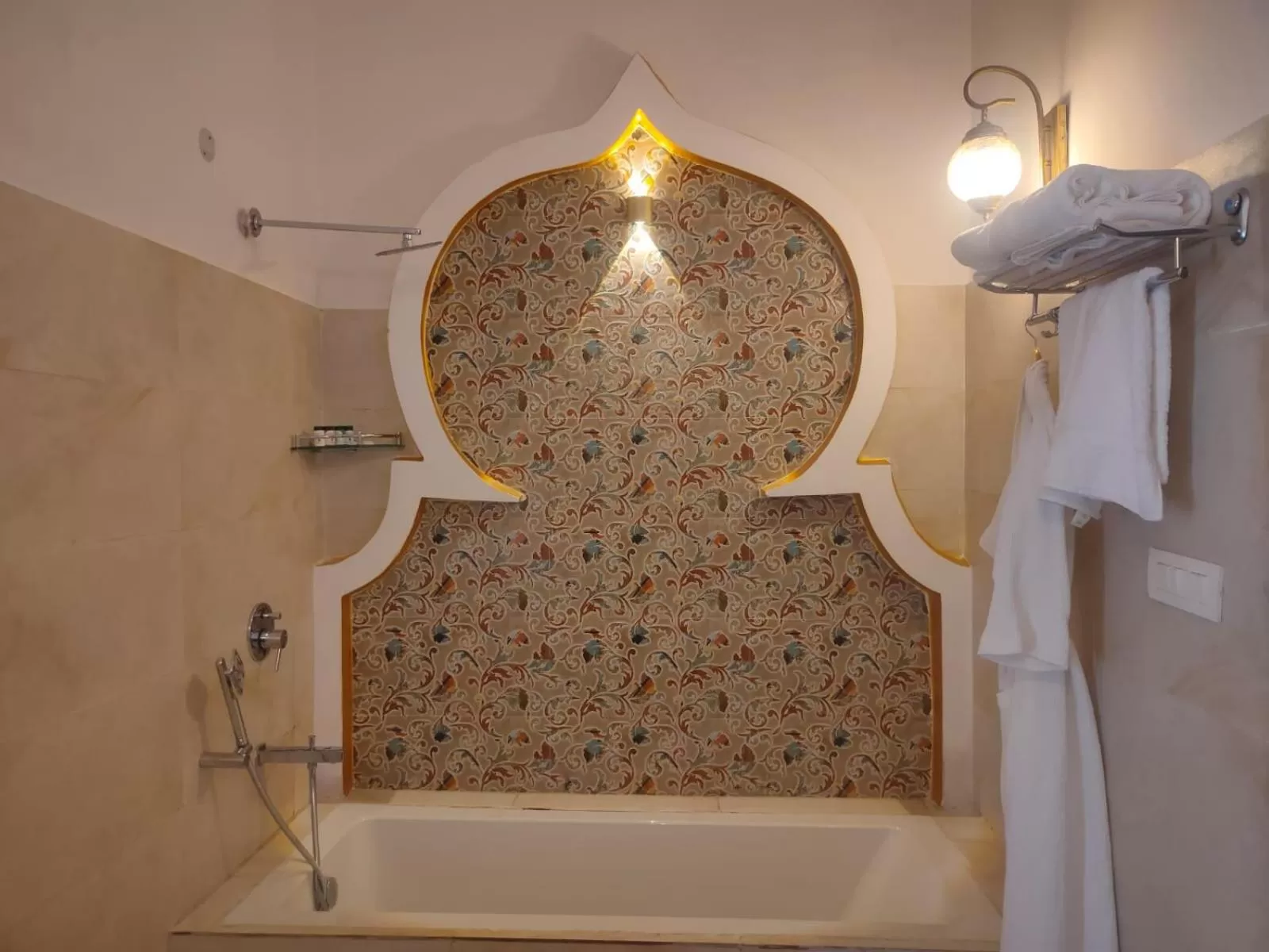 Toilet in The Neeraj Ganga Heritage Palace