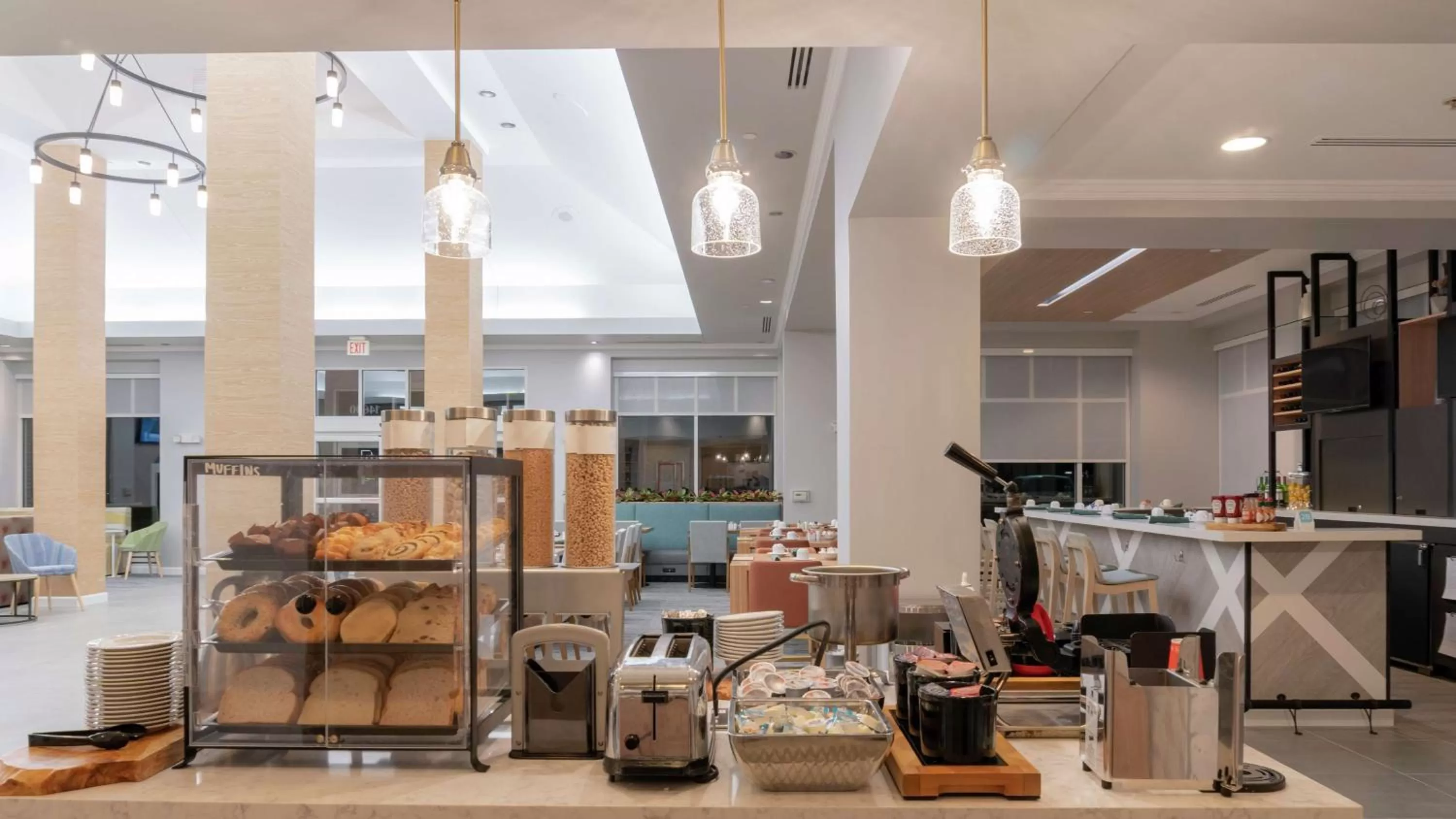 Breakfast in Hilton Garden Inn Plymouth