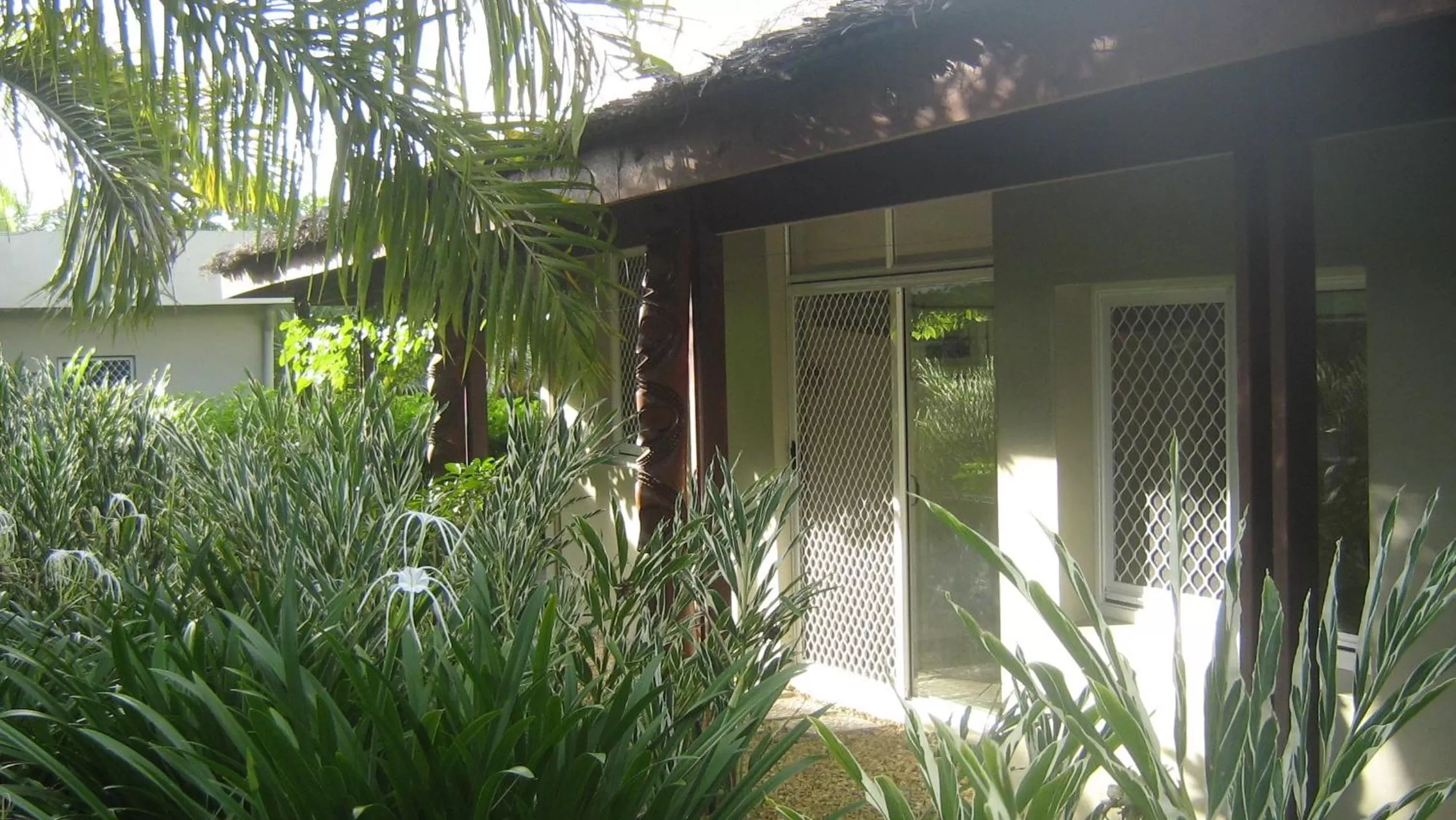 Facade/entrance in Seachange Lodge