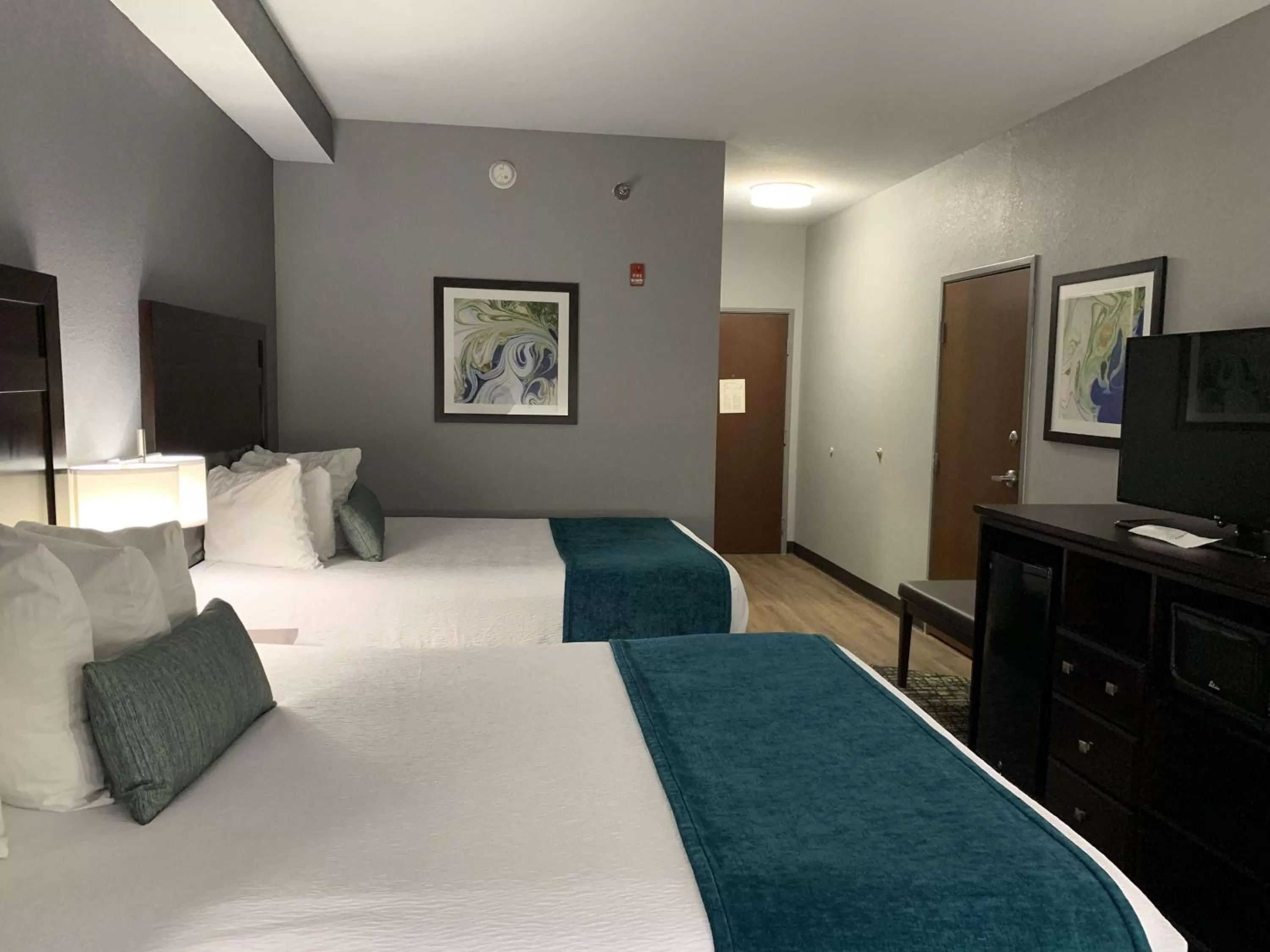 Photo of the whole room, Bed in Best Western Plus Olive Branch Hotel & Suites