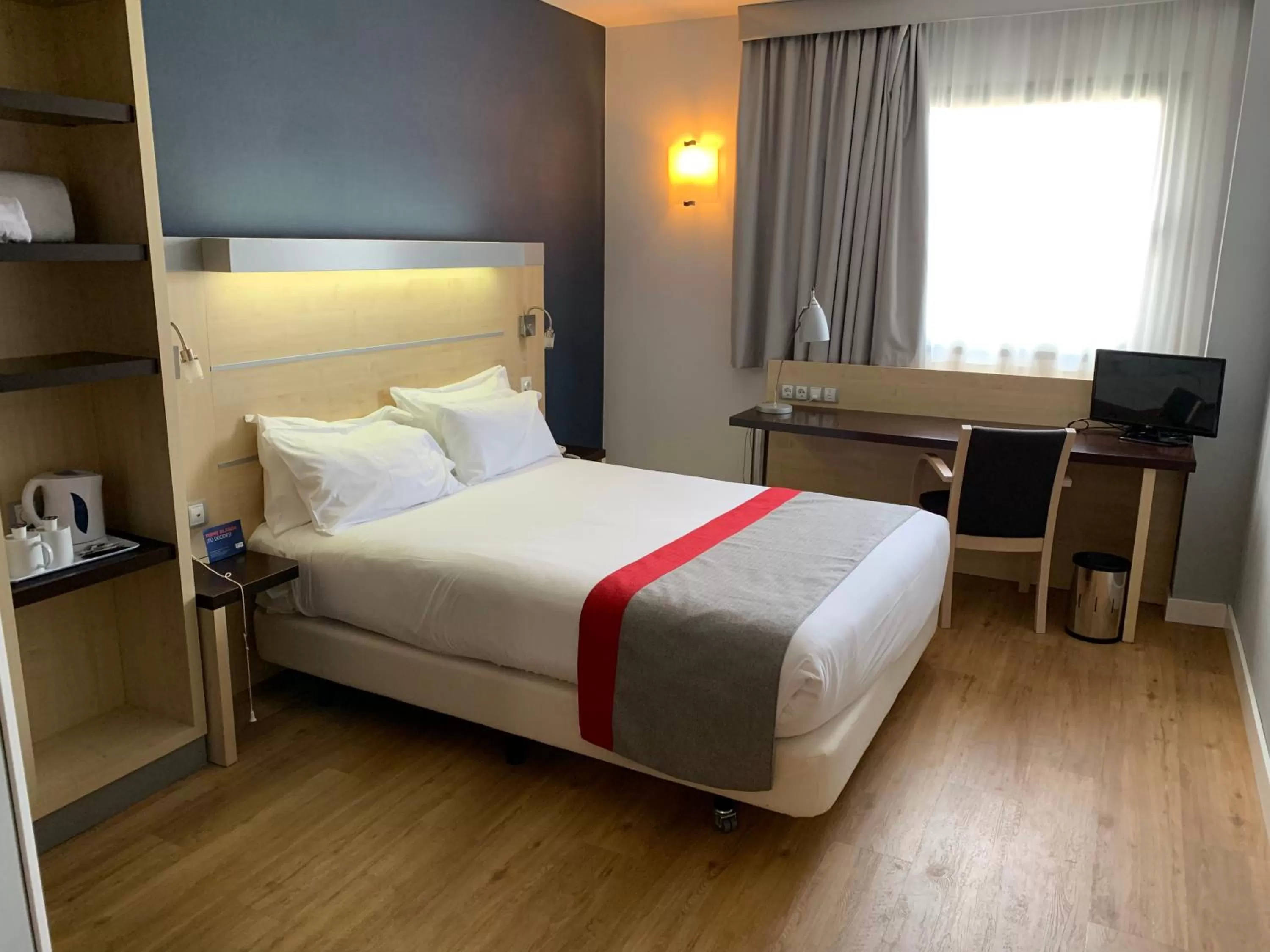 Bedroom, Bed in Holiday Inn Express Vitoria by IHG