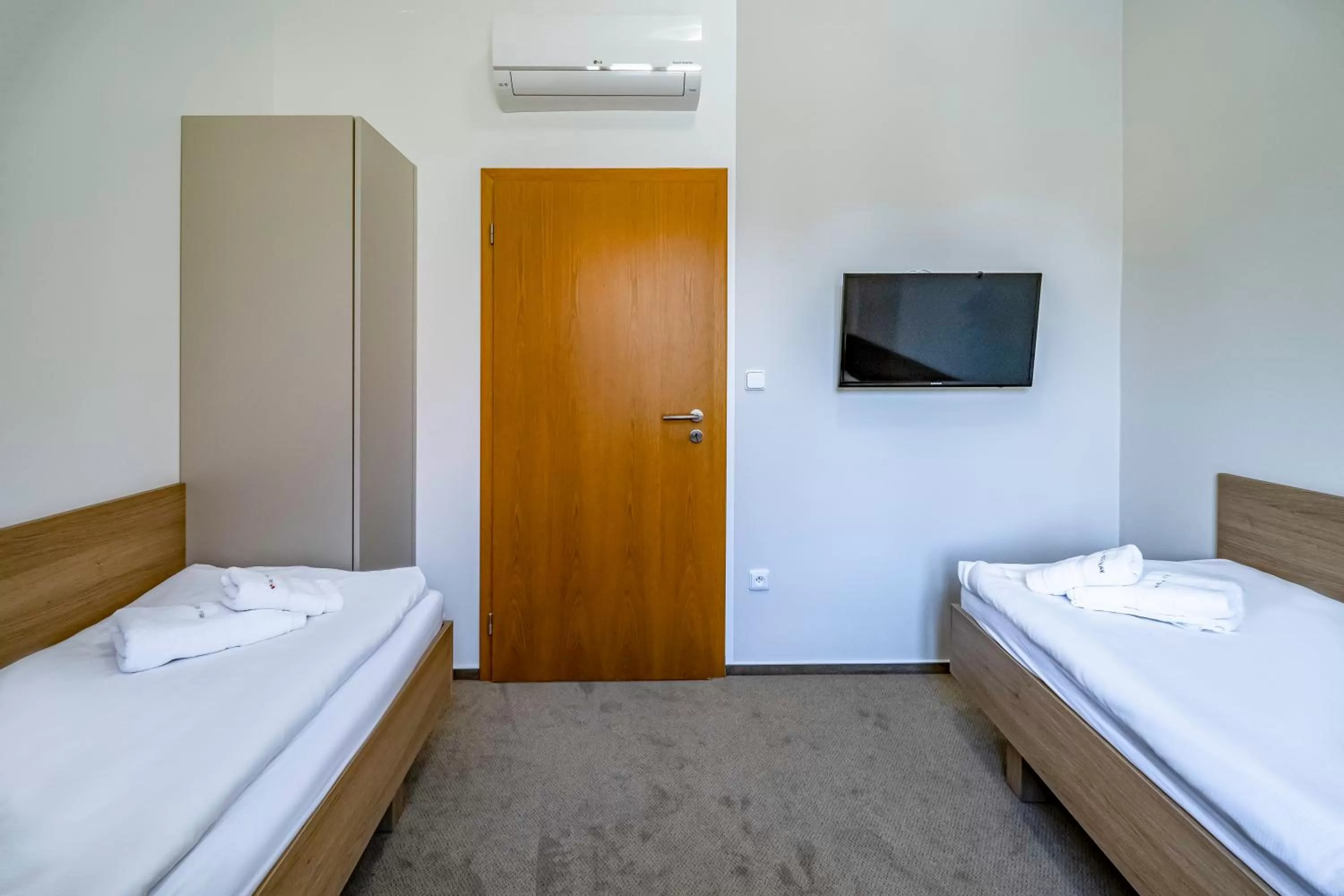 Bedroom, Bed in Relax Hotel Stork