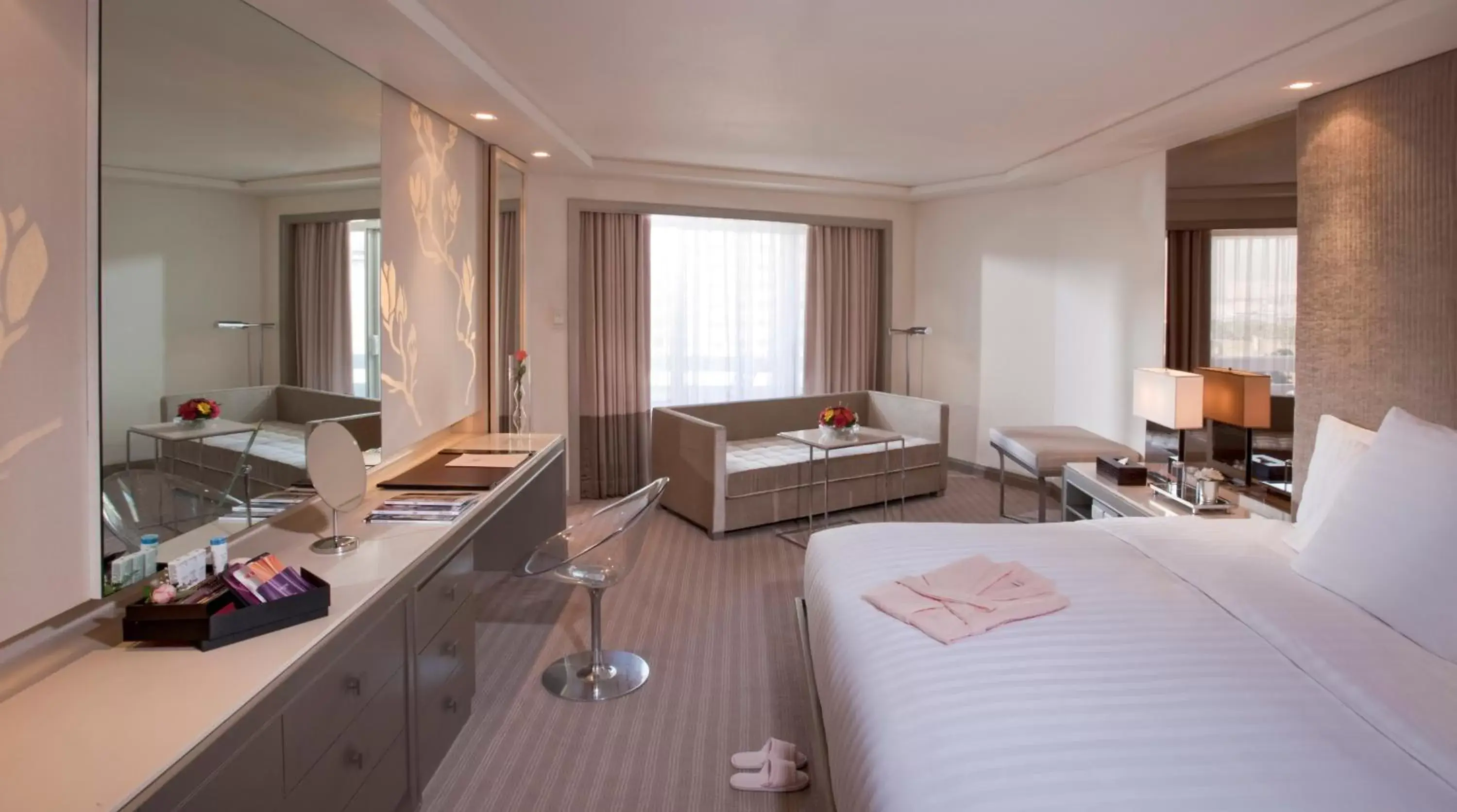 Executive Double or Twin Room in Midas Hotel and Casino Executive Double or Twin Room in Midas Hotel and Casino