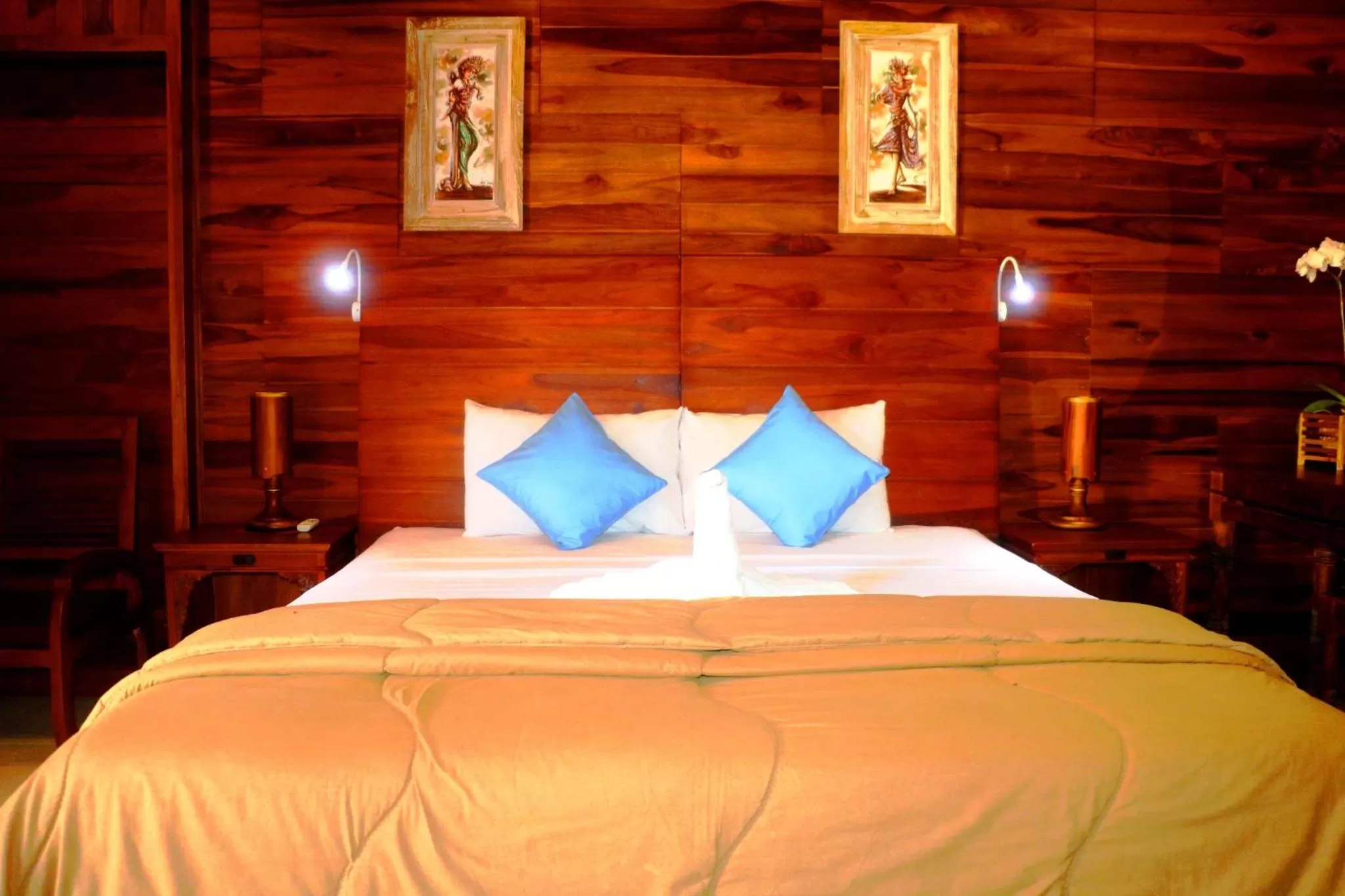 Bed in Pemedal Beach Resort