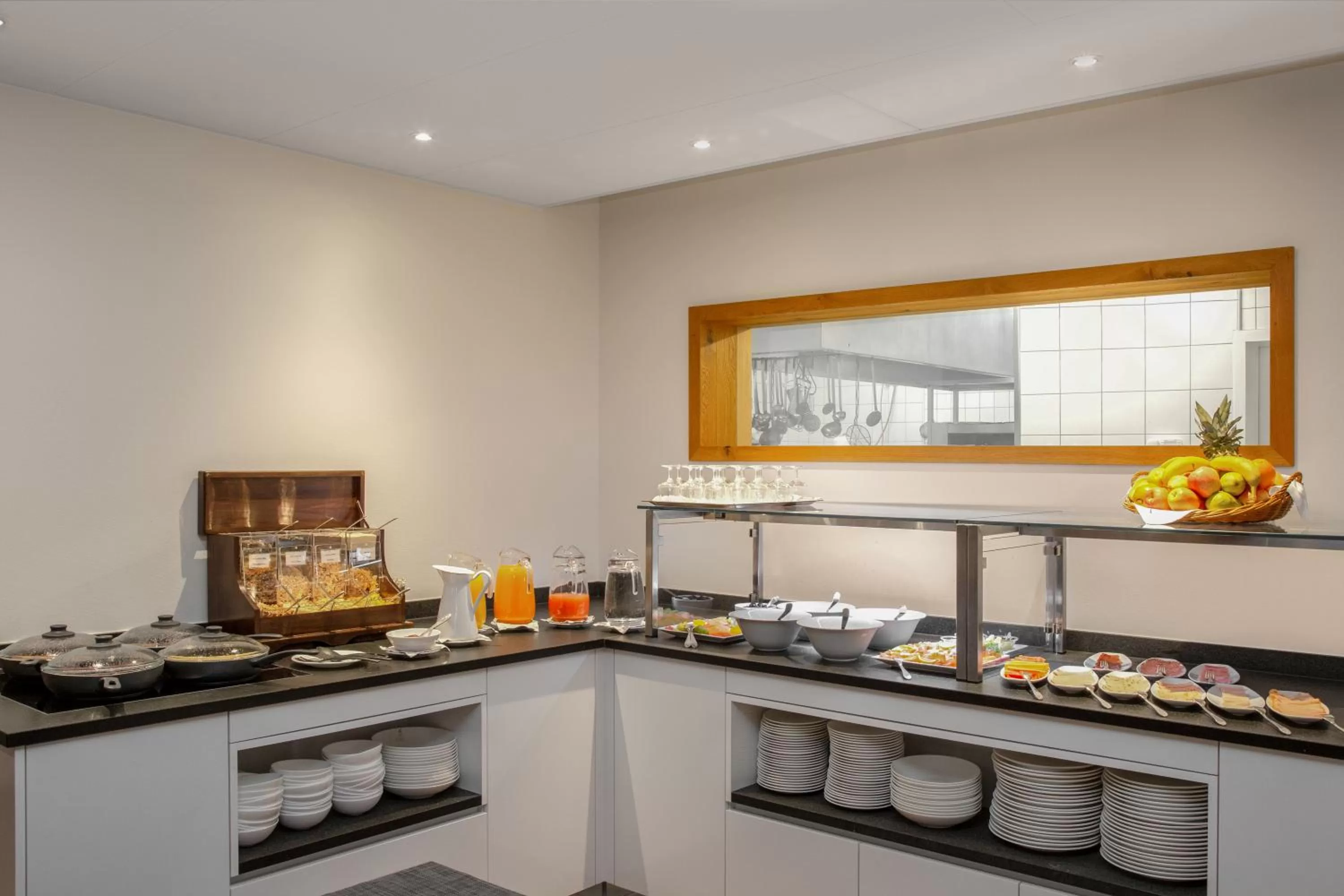 Buffet breakfast in Hotel Waldegg - Adults only