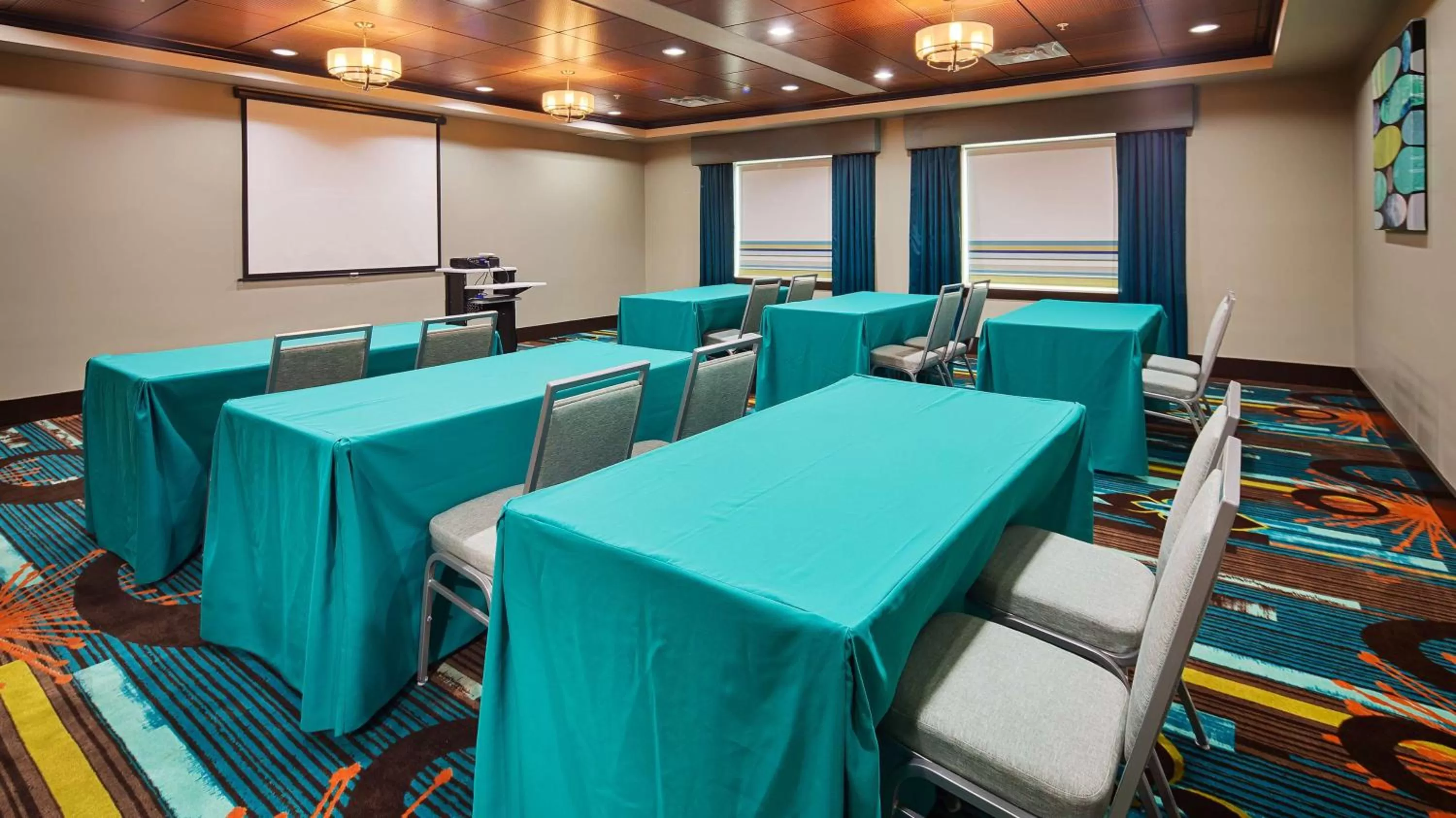 On site in Best Western Premier Ashton Suites - Willowbrook