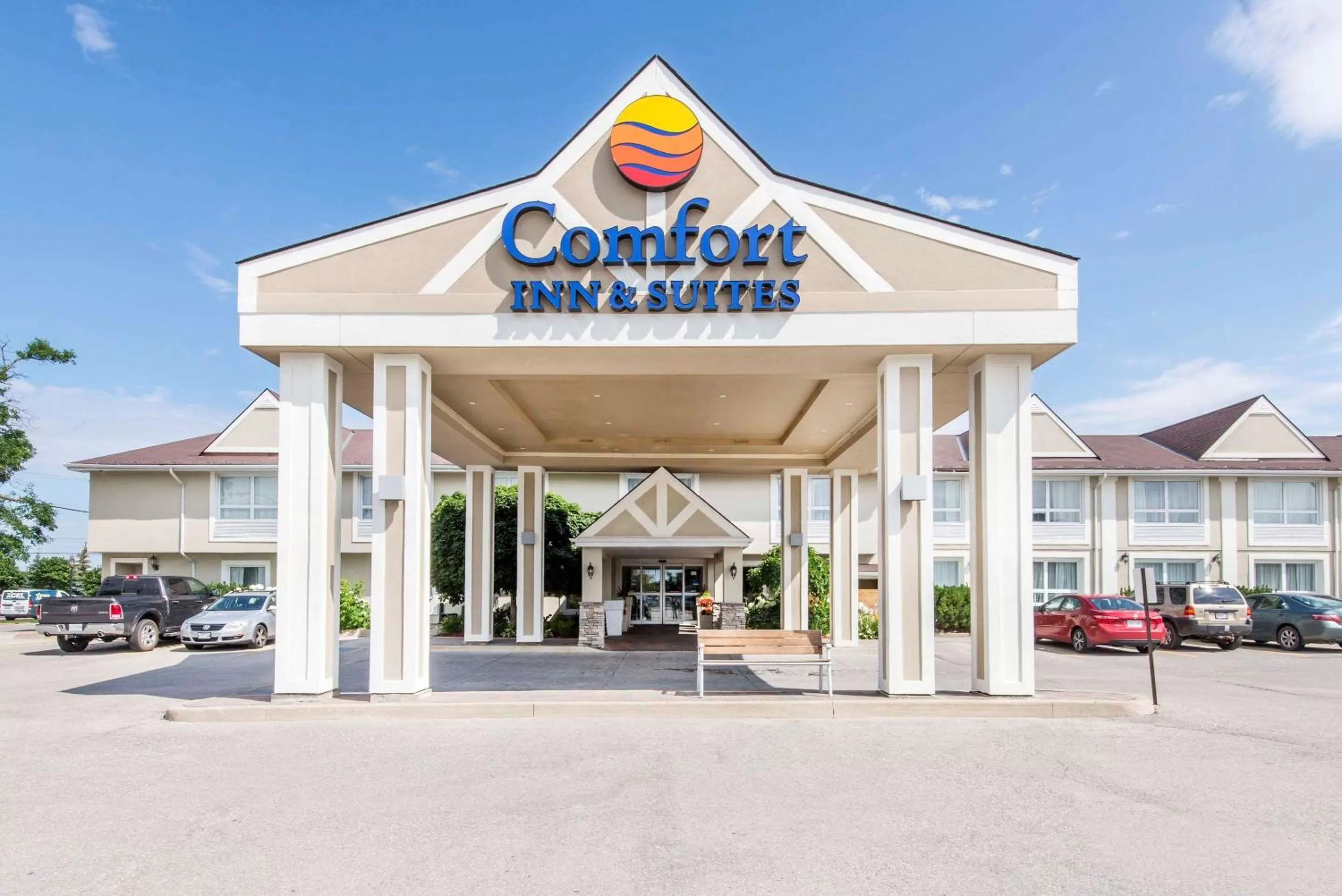 Property building in Comfort Inn & Suites
