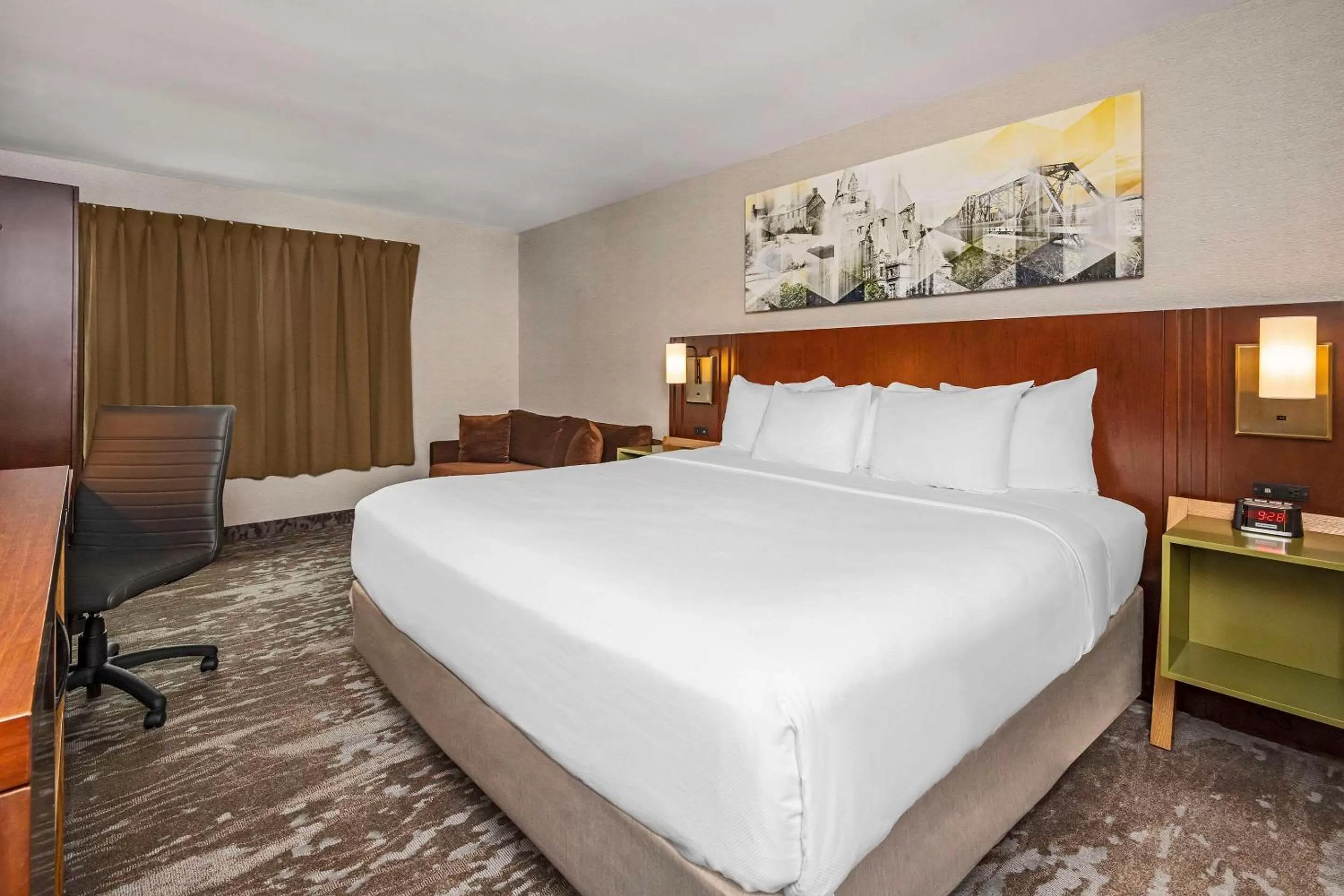 Bedroom, Bed in Comfort Inn