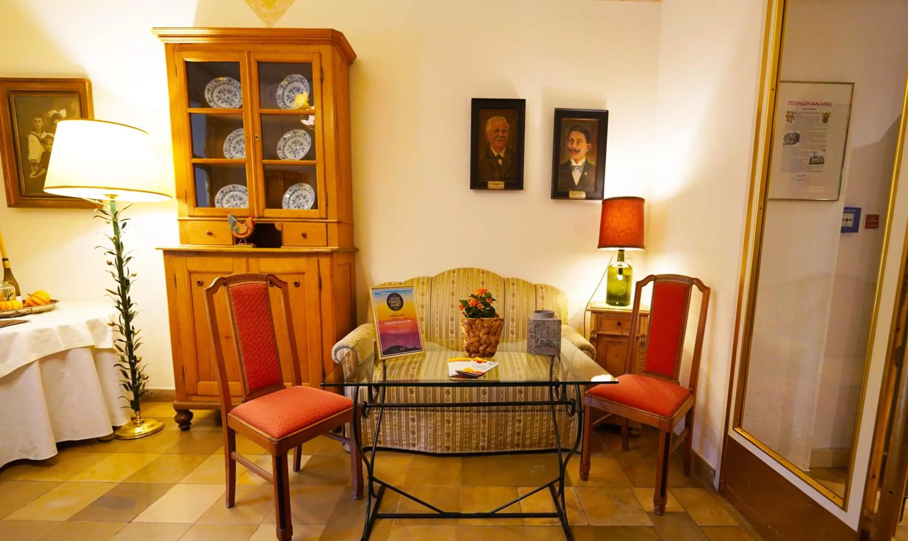 Lounge or bar, Seating Area in Vegan Hotel und Restaurants Nicolay 1881