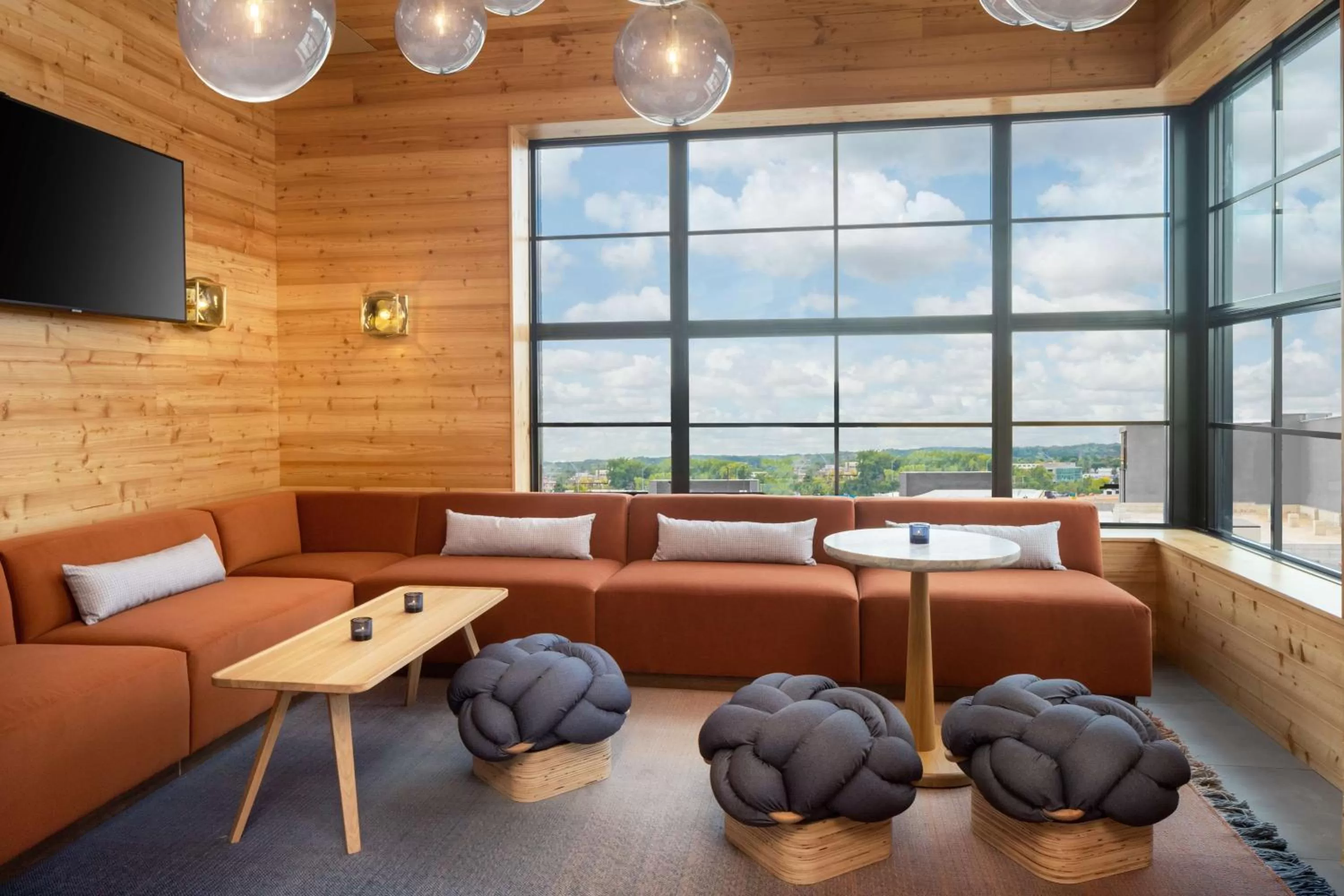 Restaurant/places to eat in Canopy By Hilton Grand Rapids Downtown