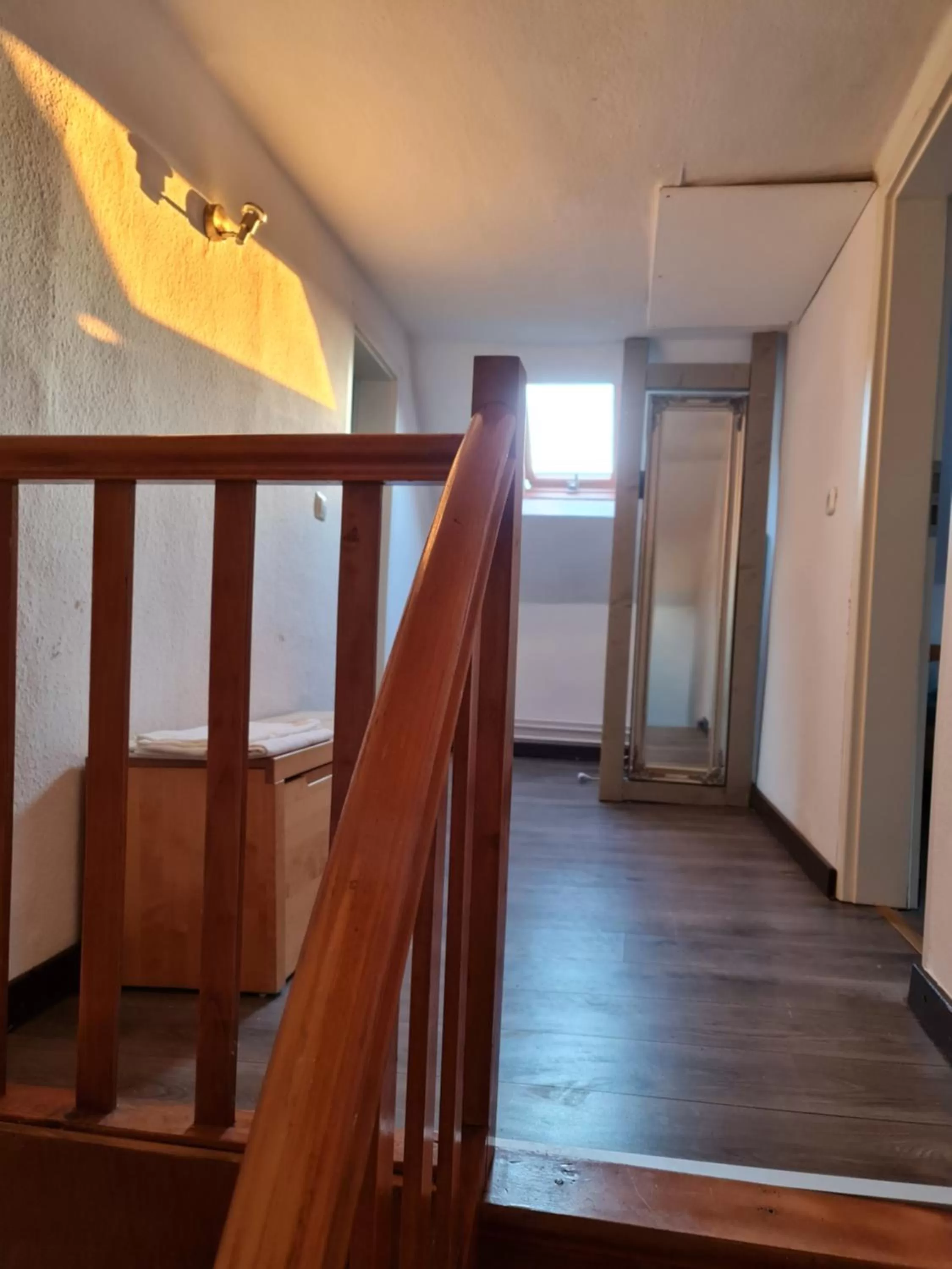 Schönste Lage am Rhein in unmittelbarer Stadtnähe, B & B