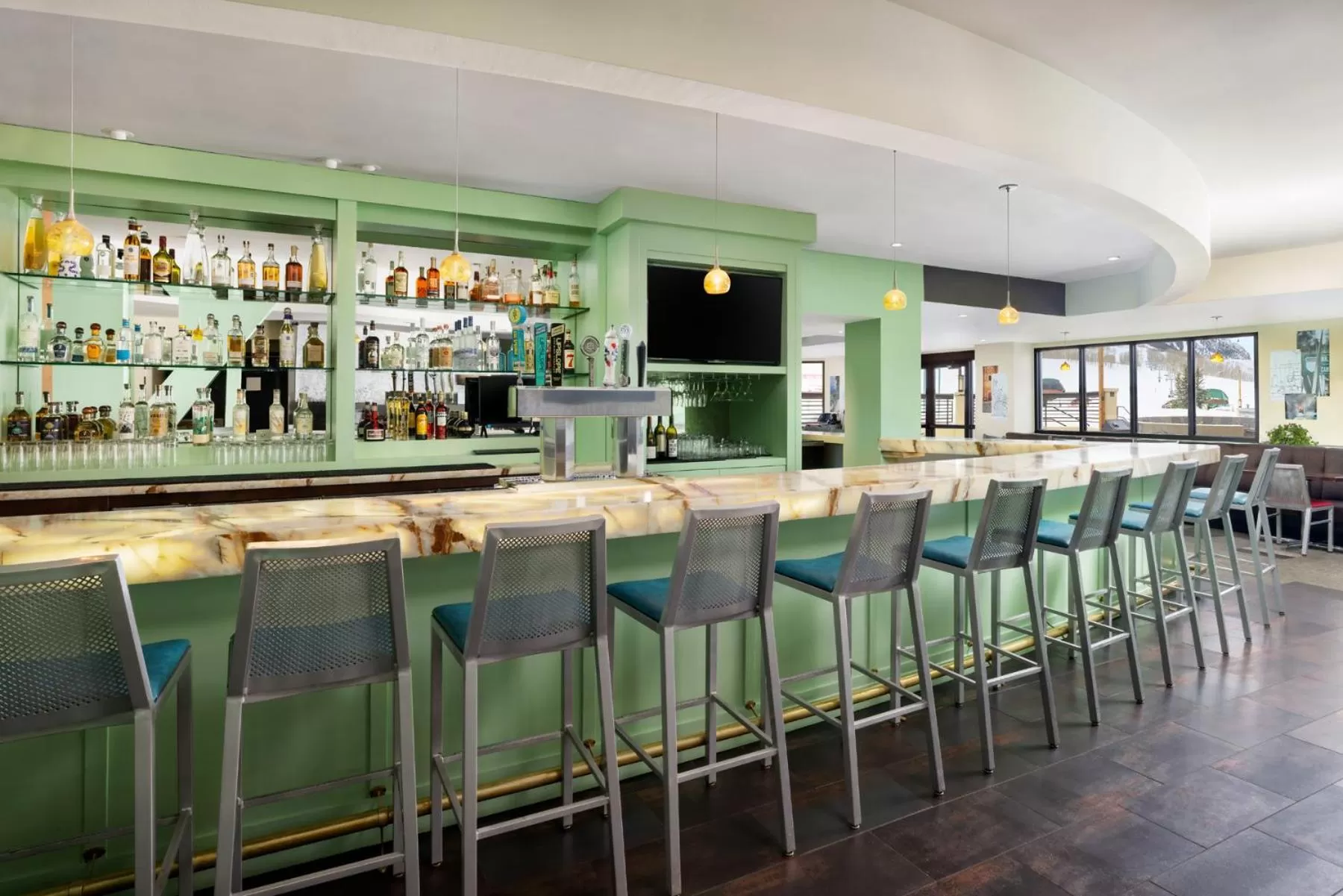 Restaurant/places to eat in Elevation Hotel & Spa