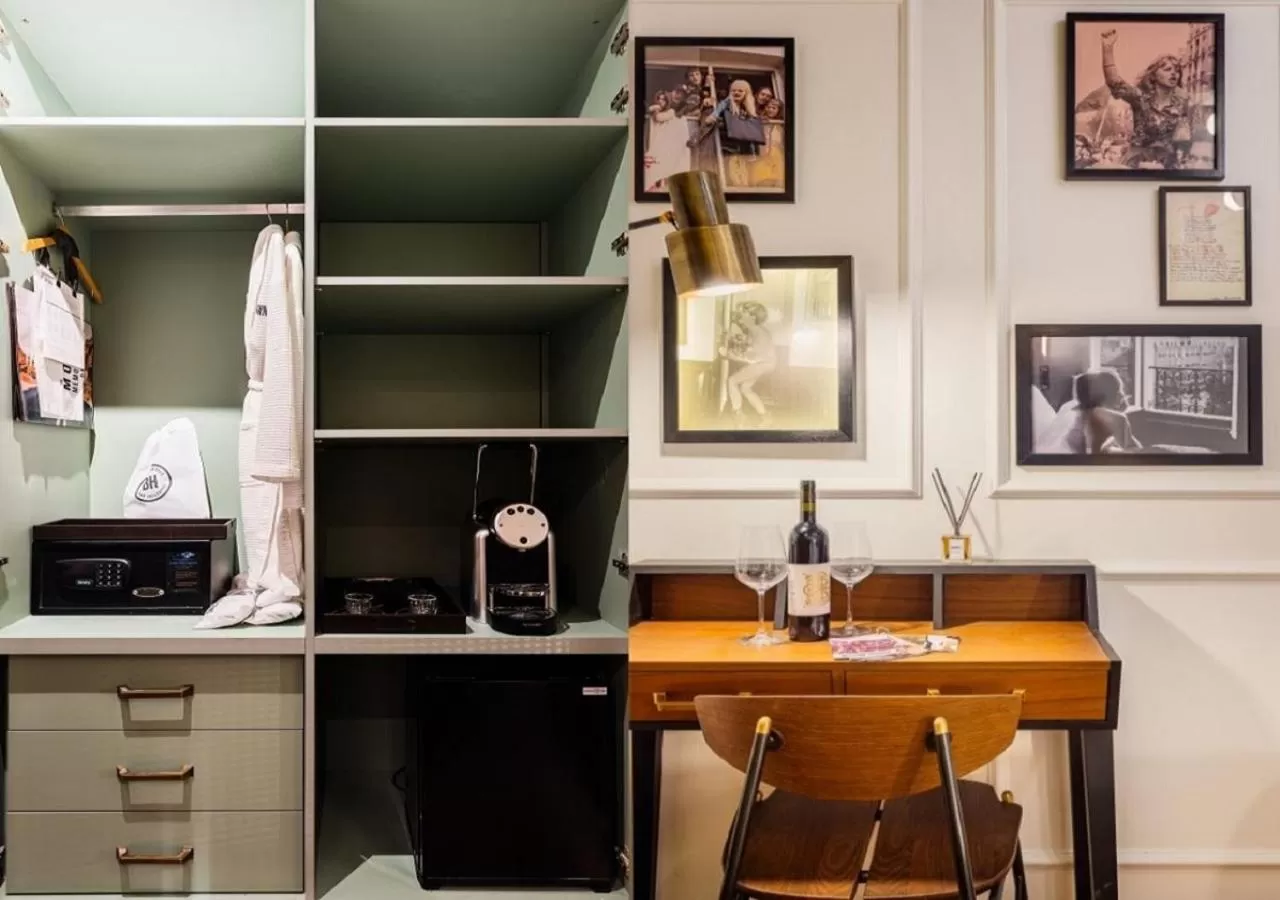 Coffee/tea facilities in Brown BoBo, a member of Brown Hotels