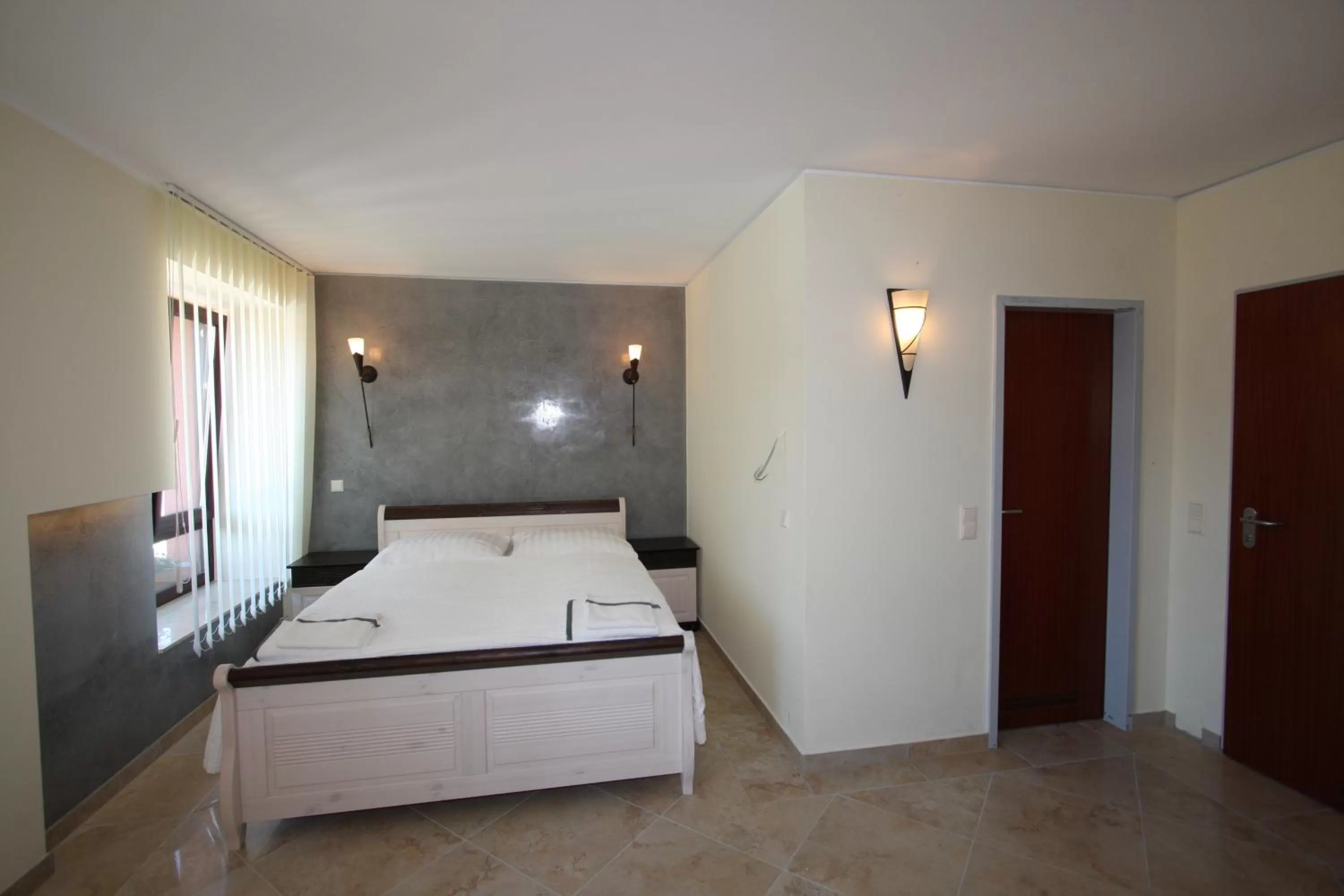 Bed in Hotel Da Gianni GmbH