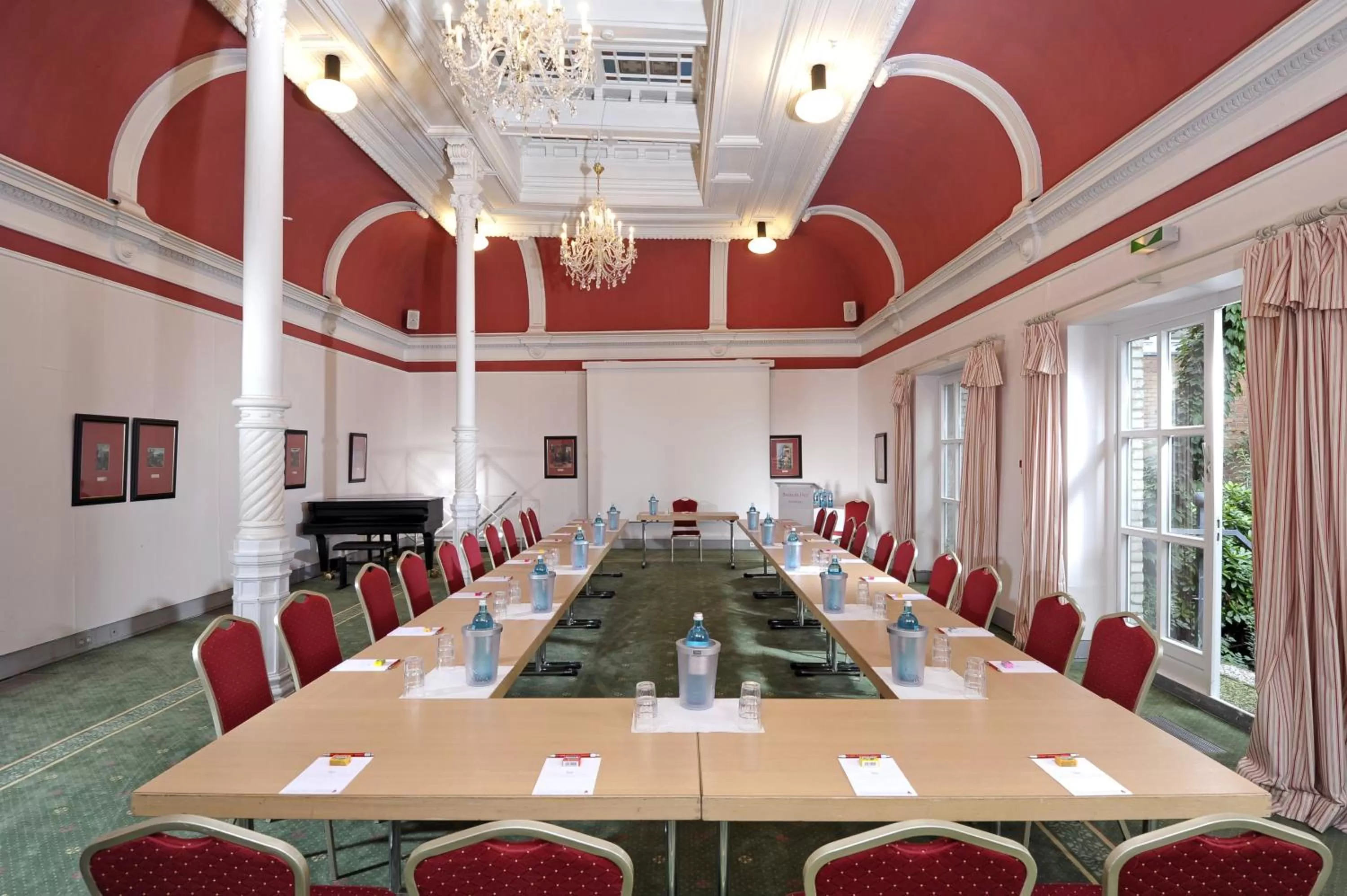 Business facilities in Hotel Baseler Hof