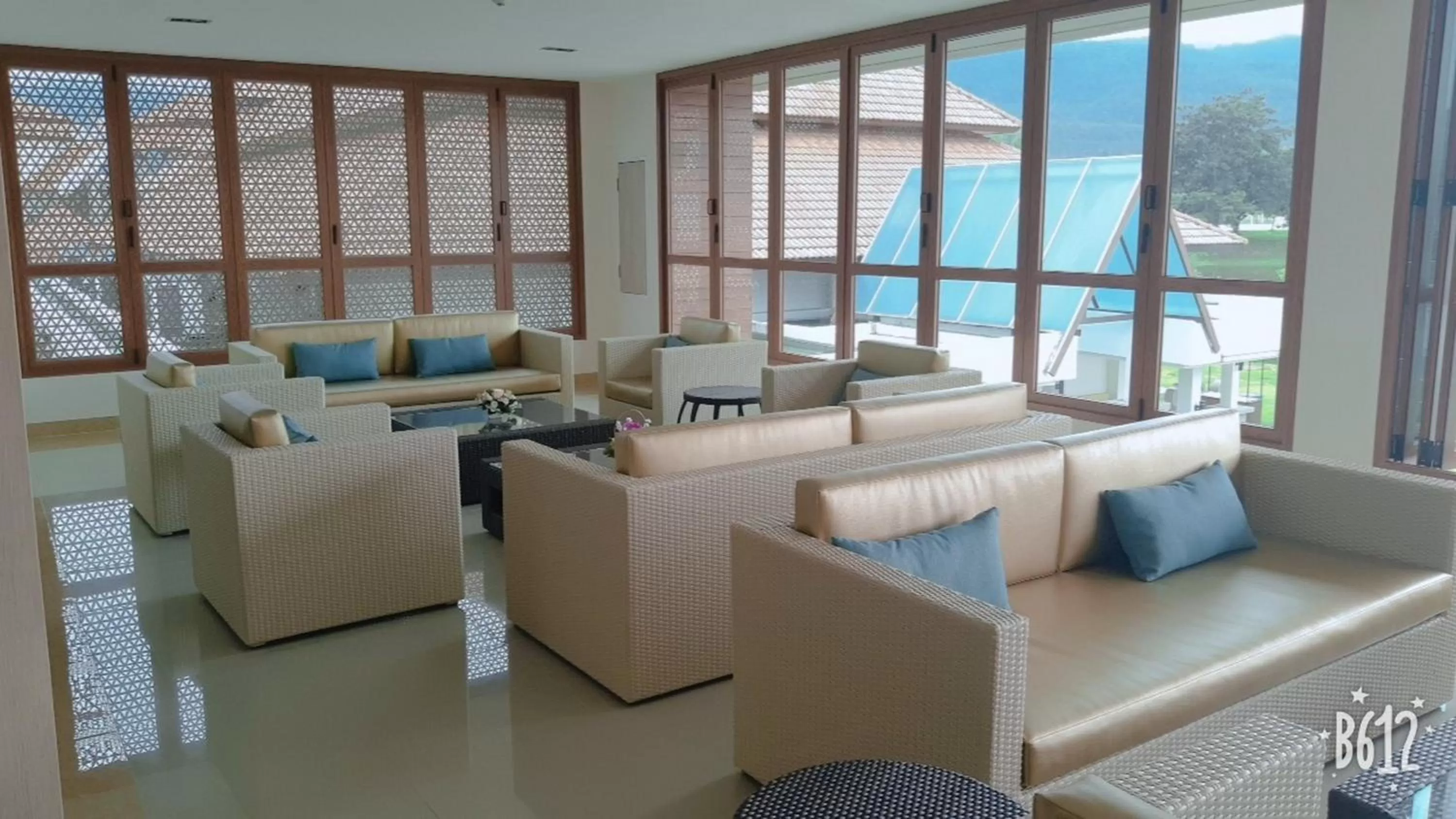 Seating area in Green Lake Resort - SHA Extra Plus Certified