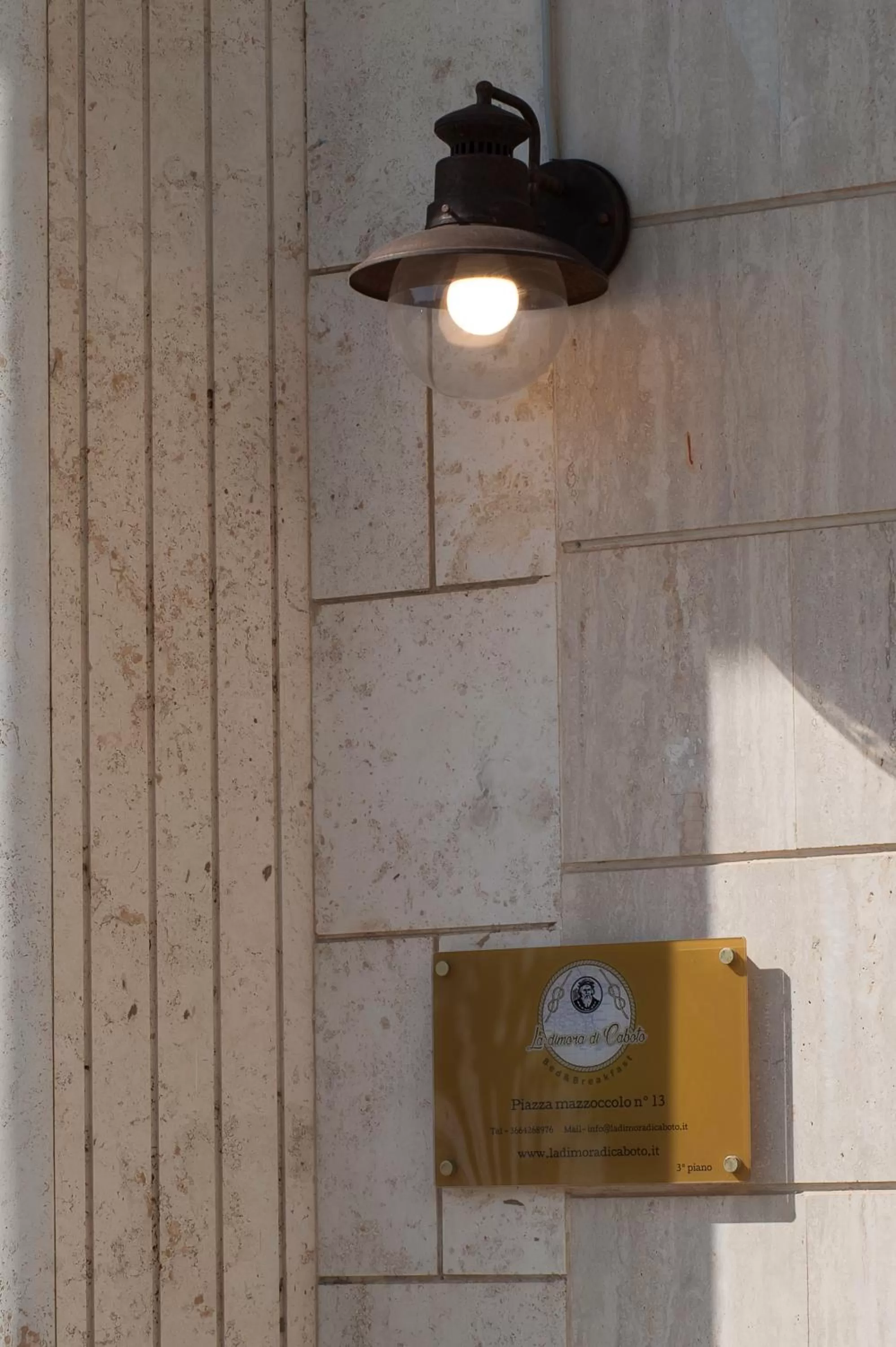 Property building in La dimora di Caboto B&B