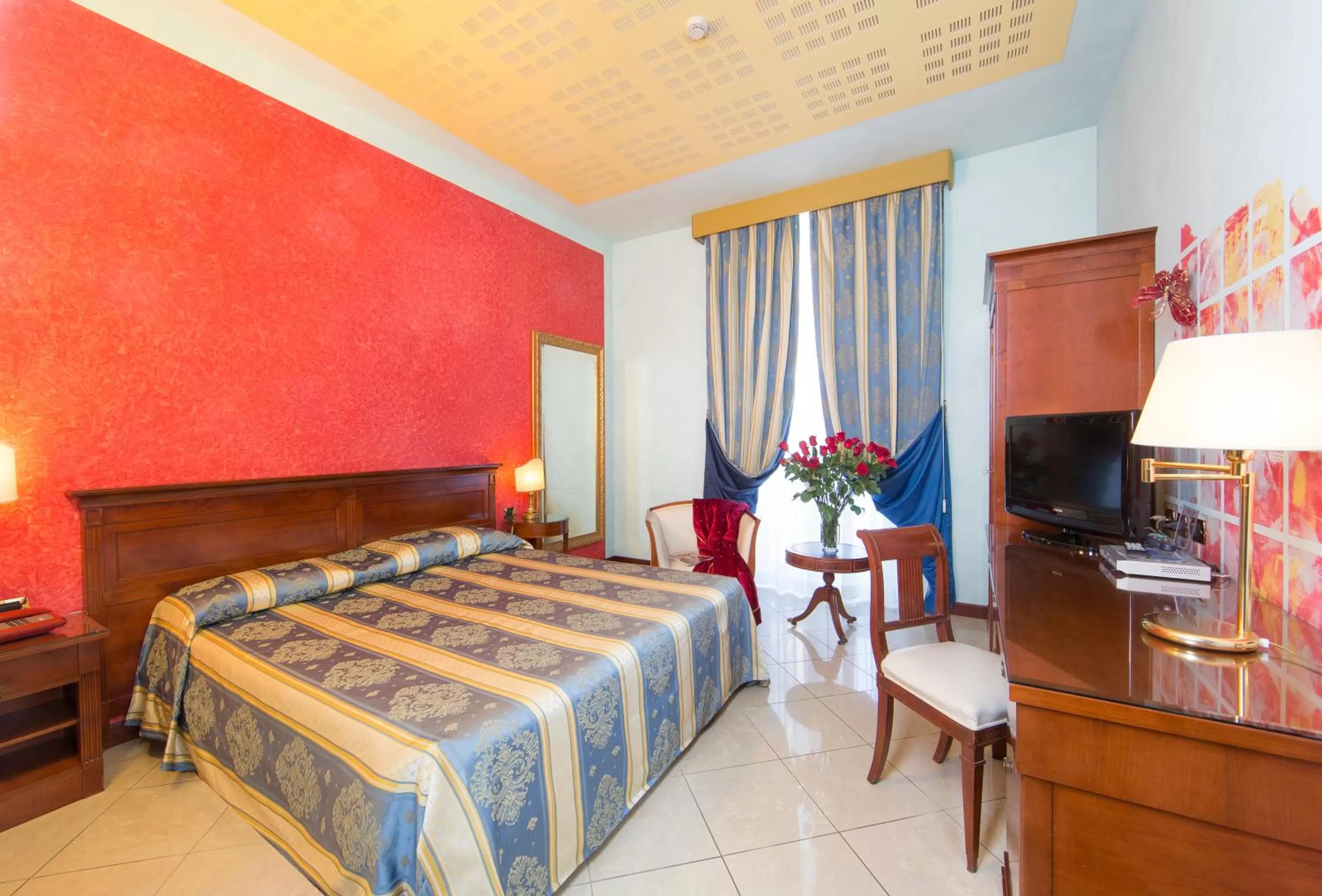 Day, Bed in Hotel Londra