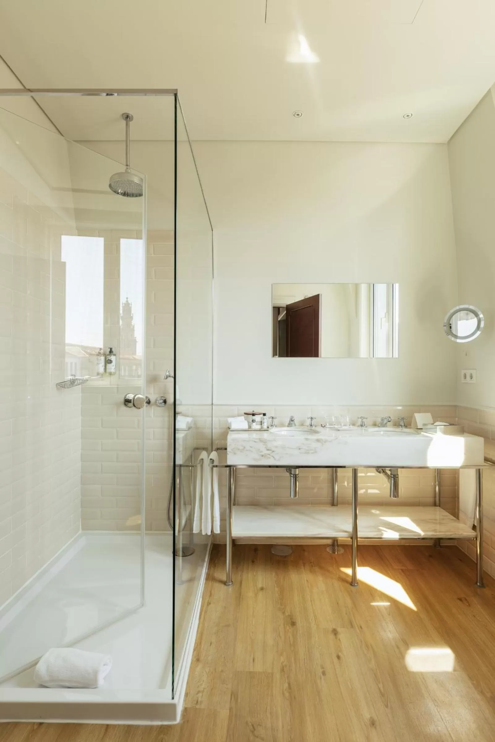 Toilet in Hospes Infante Sagres Porto - Small Luxury Hotels Of The World