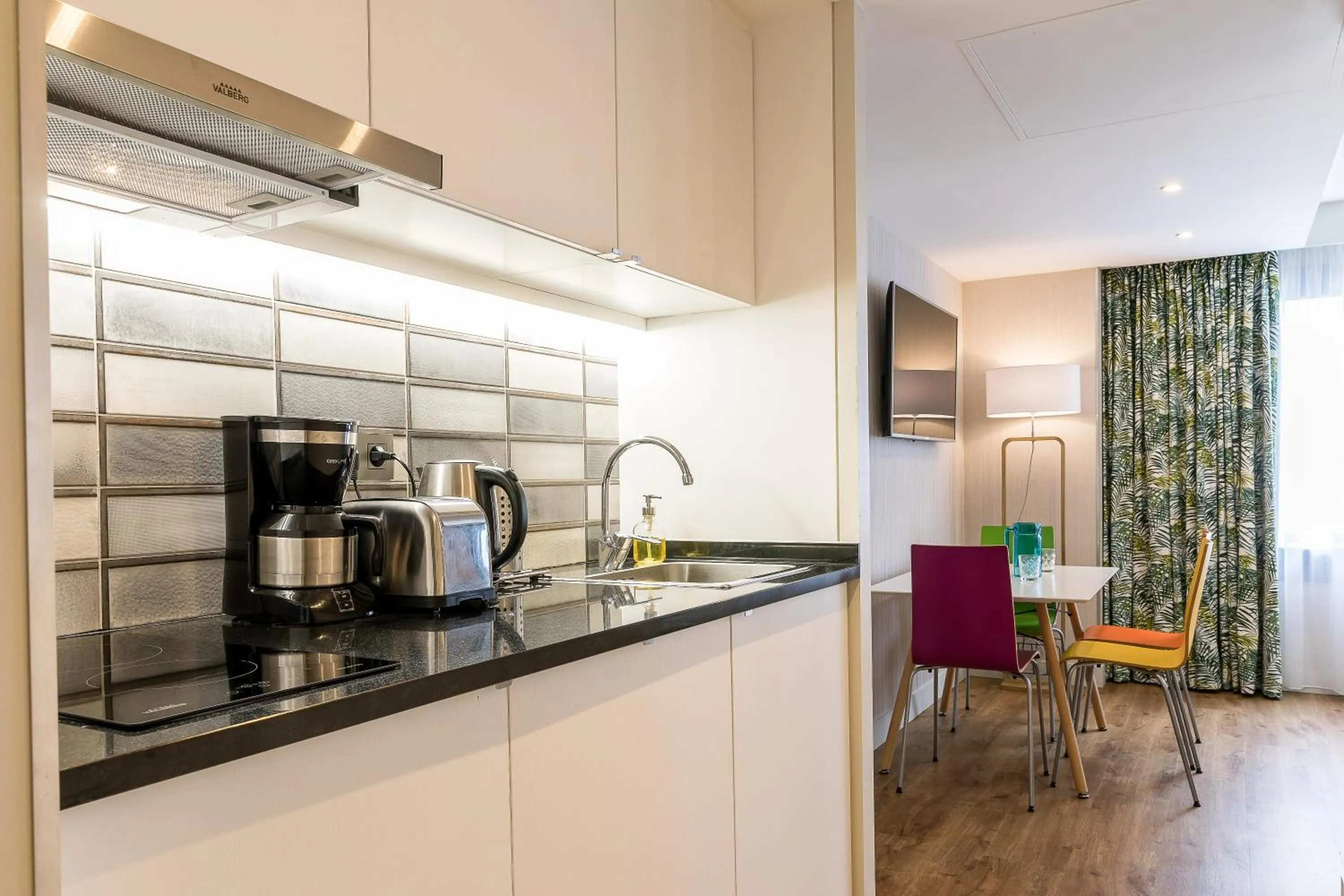 Coffee/tea facilities in CADET Residence