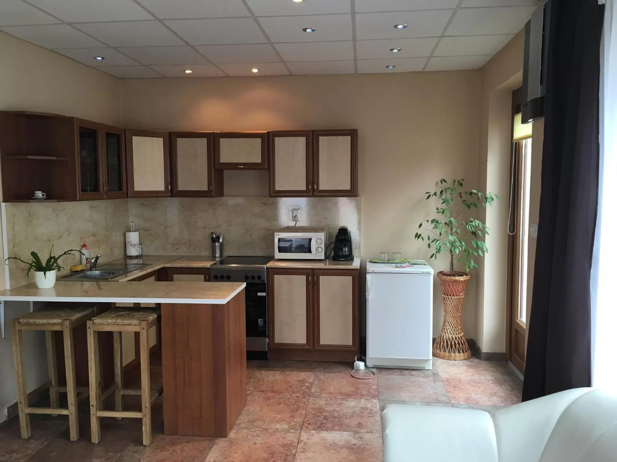 Kitchen/Kitchenette in Abszolút Hotel és Panzió