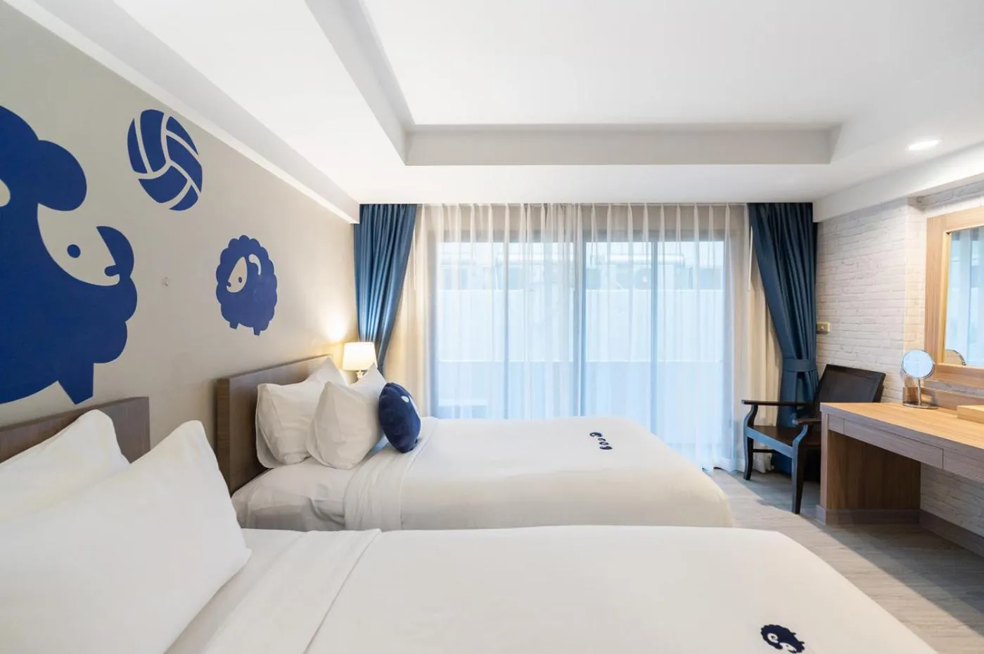 Bed in Kokotel Phuket Patong